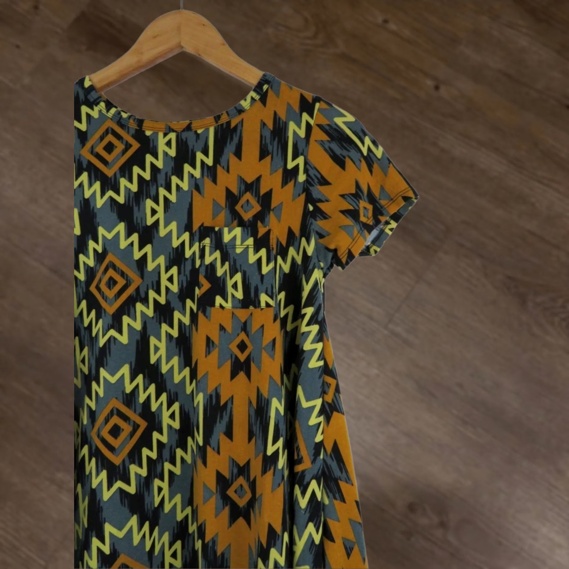 Vintage LuLaRoe Women's Carly Dress 2XS Tribal Aztec Unicorn Swing Stretch Size XXS / US 00 / IT 34 - 1 Thumbnail