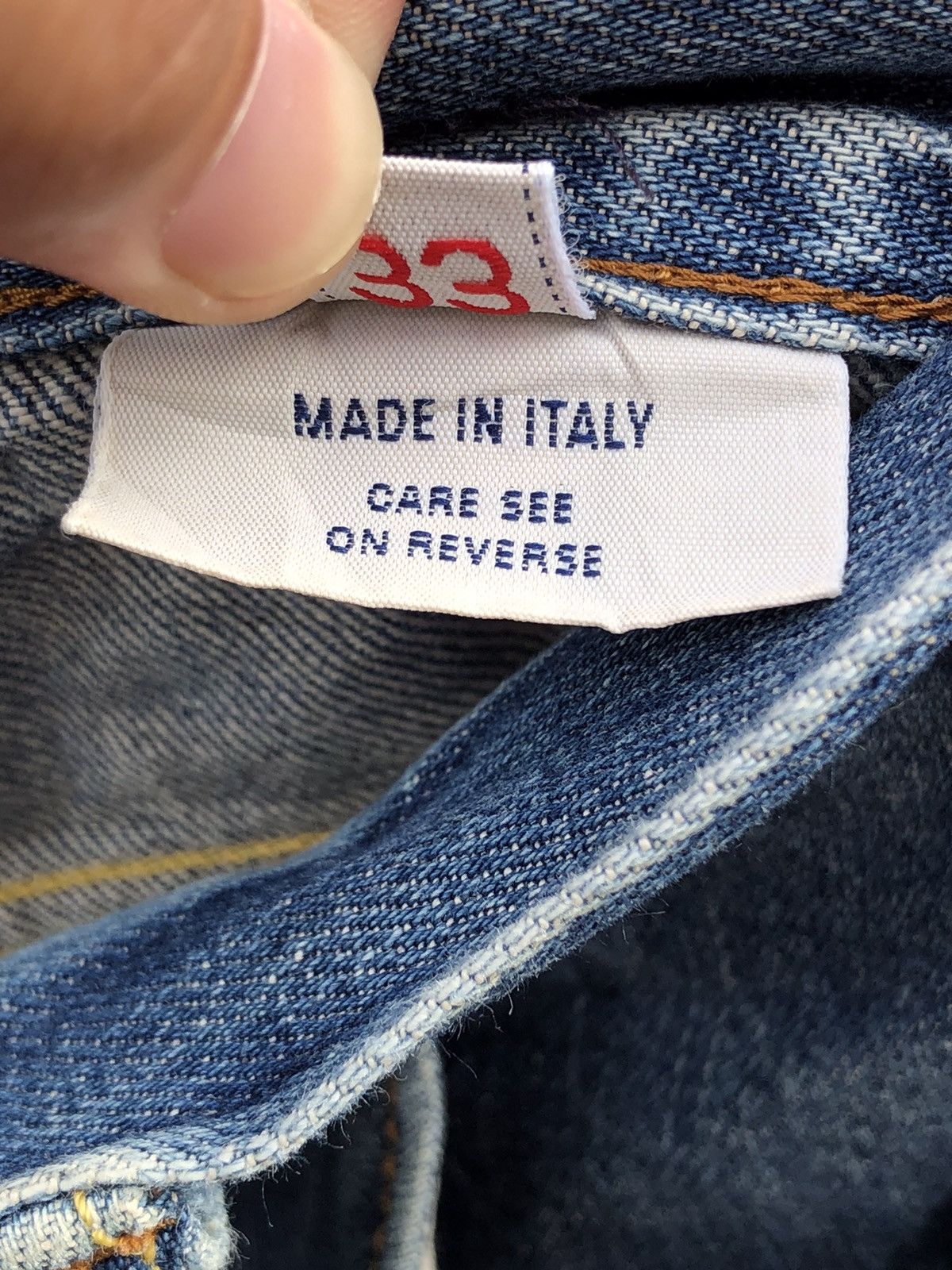 AG Adriano Goldschmied AG Adriano Goldschmied Washed Jeans Selvedge Size US 33 - 12 Thumbnail