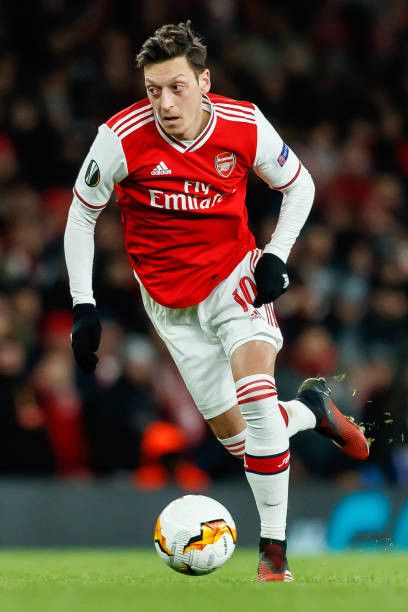 Adidas Arsenal home 2019/2020 özil jersey football Size US S / EU 44-46 / 1 - 12 Thumbnail