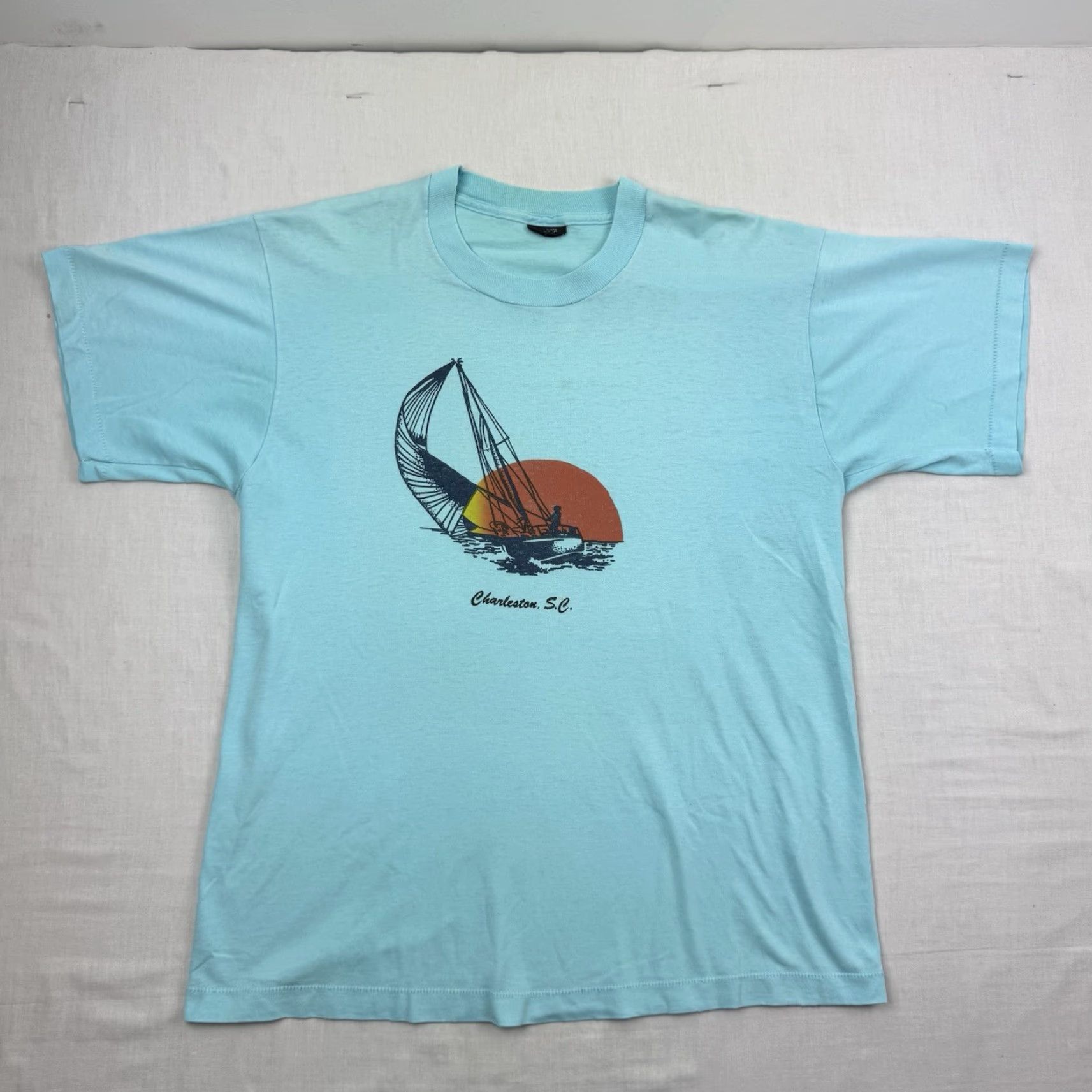 Vintage VINTAGE Charleston South Carolina T Shirt Sailboat Beach Ocean 1980s Graphic Mens L Blue Beach Nautical 80s Shirts Size US L / EU 52-54 / 3 - 2 Thumbnail