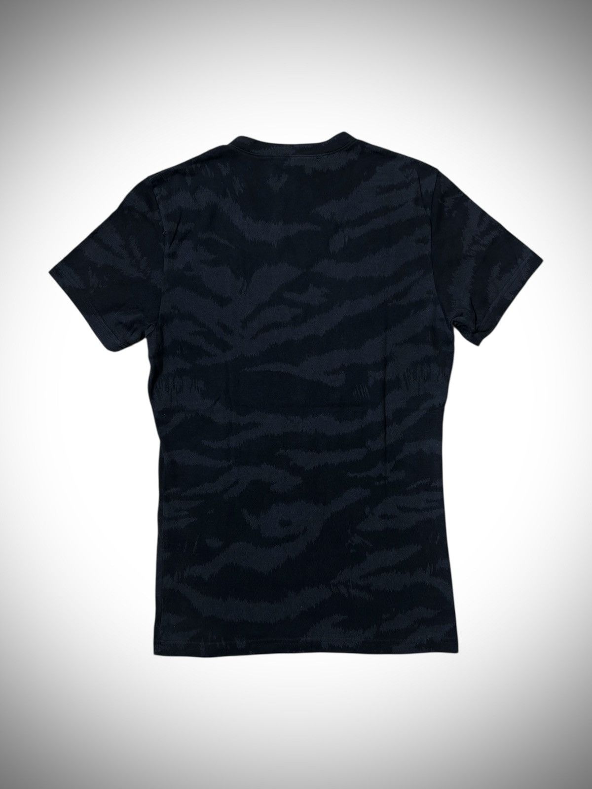 5351 POUR LES HOMMES 5351 Pour les Hommes - Tiger Camouflage Tee Size US S / EU 44-46 / 1 - 4 Thumbnail