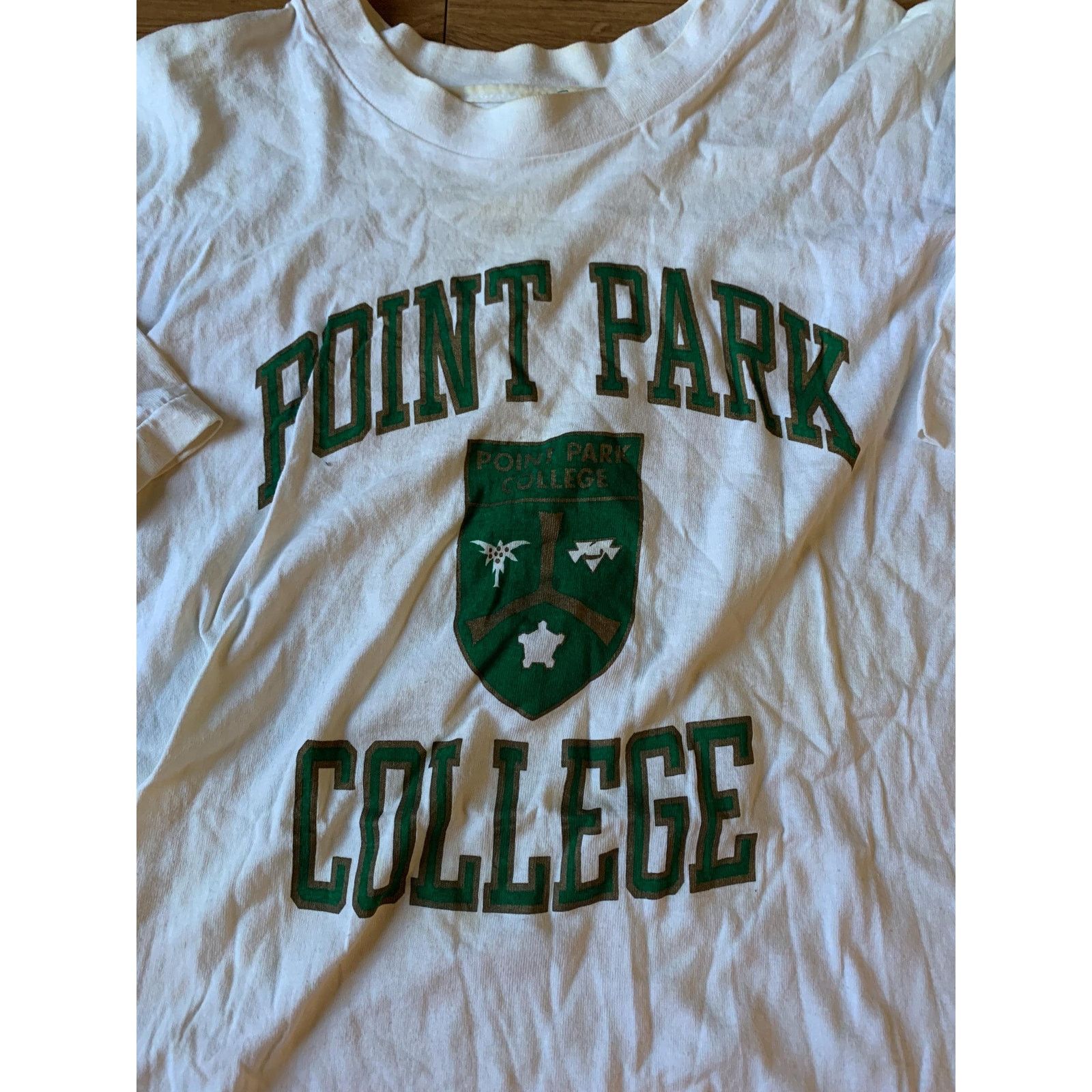Champion Vintage champion point park college T shirt size xl 1990s Size US XL / EU 56 / 4 - 1 Thumbnail