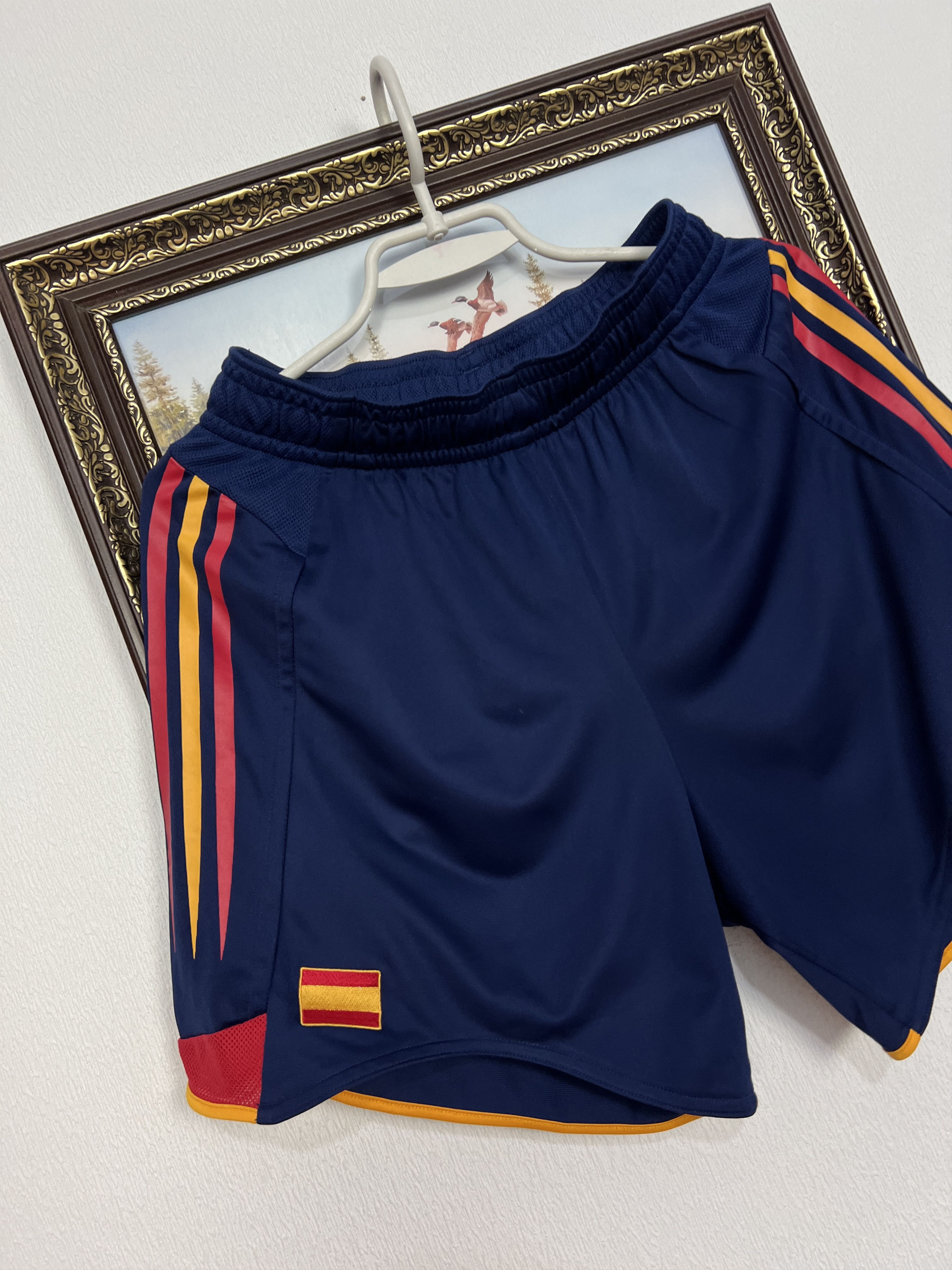 Adidas Vintage Adidas Spain Football Shorts Soccer Blue Athletic M Size US 32 / EU 48 - 3 Thumbnail