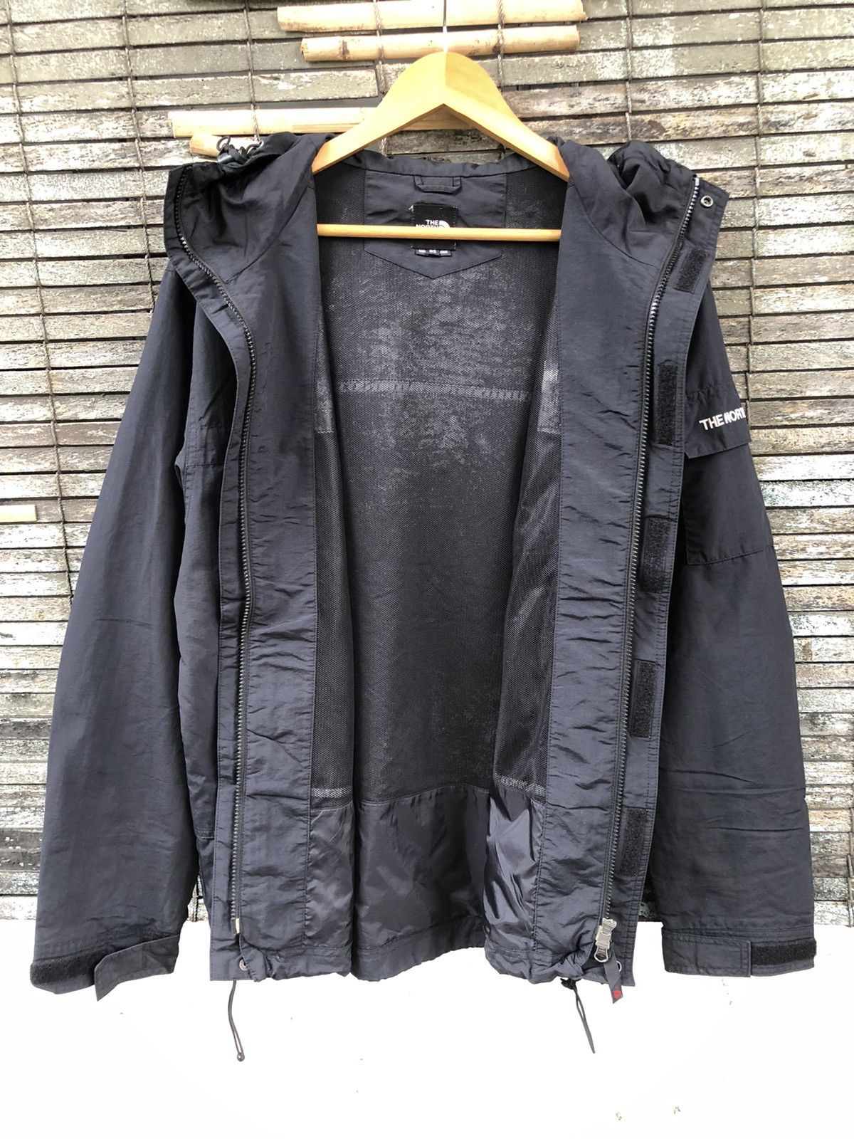 Japanese Brand 🔥🔥The North Face Windbreaker Jacket With Side Pocket Size US M / EU 48-50 / 2 - 17 Thumbnail