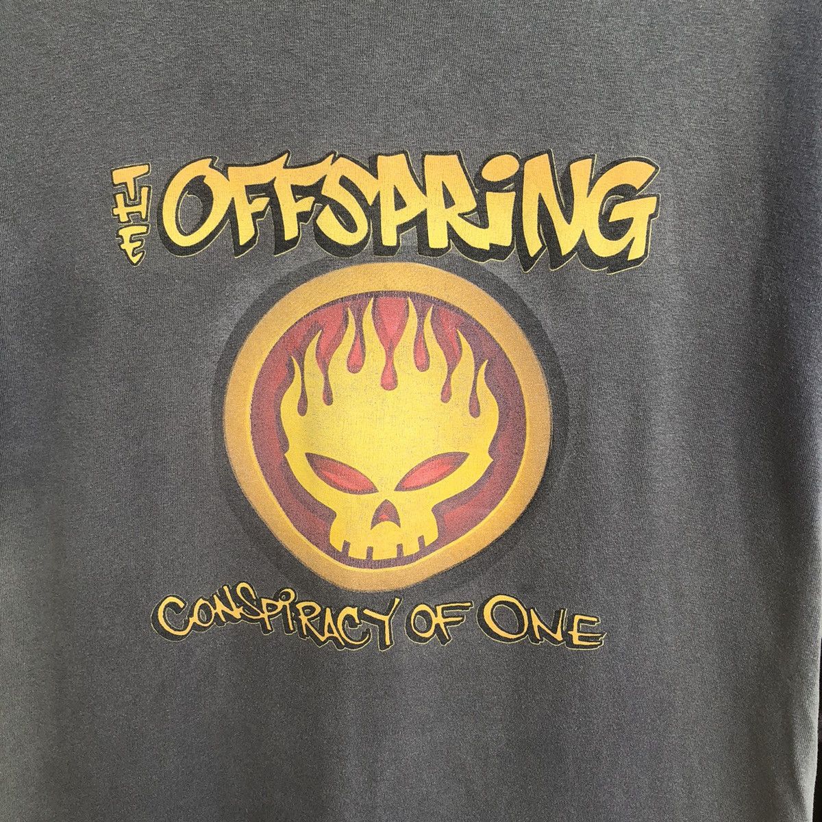Band Tees × Vintage 02’ Tour The OffSpring Conspiracy Of One Shirt Size US M / EU 48-50 / 2 - 2 Thumbnail