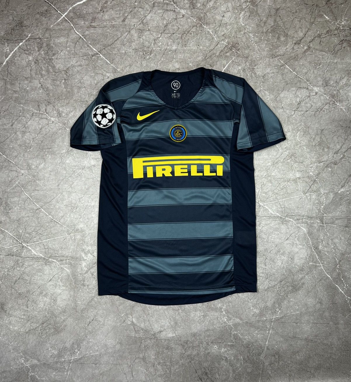 Nike Nike Adriano Inter Milan 2004 2005 2006 Third Soccer Jersey Size US M / EU 48-50 / 2 - 2 Thumbnail