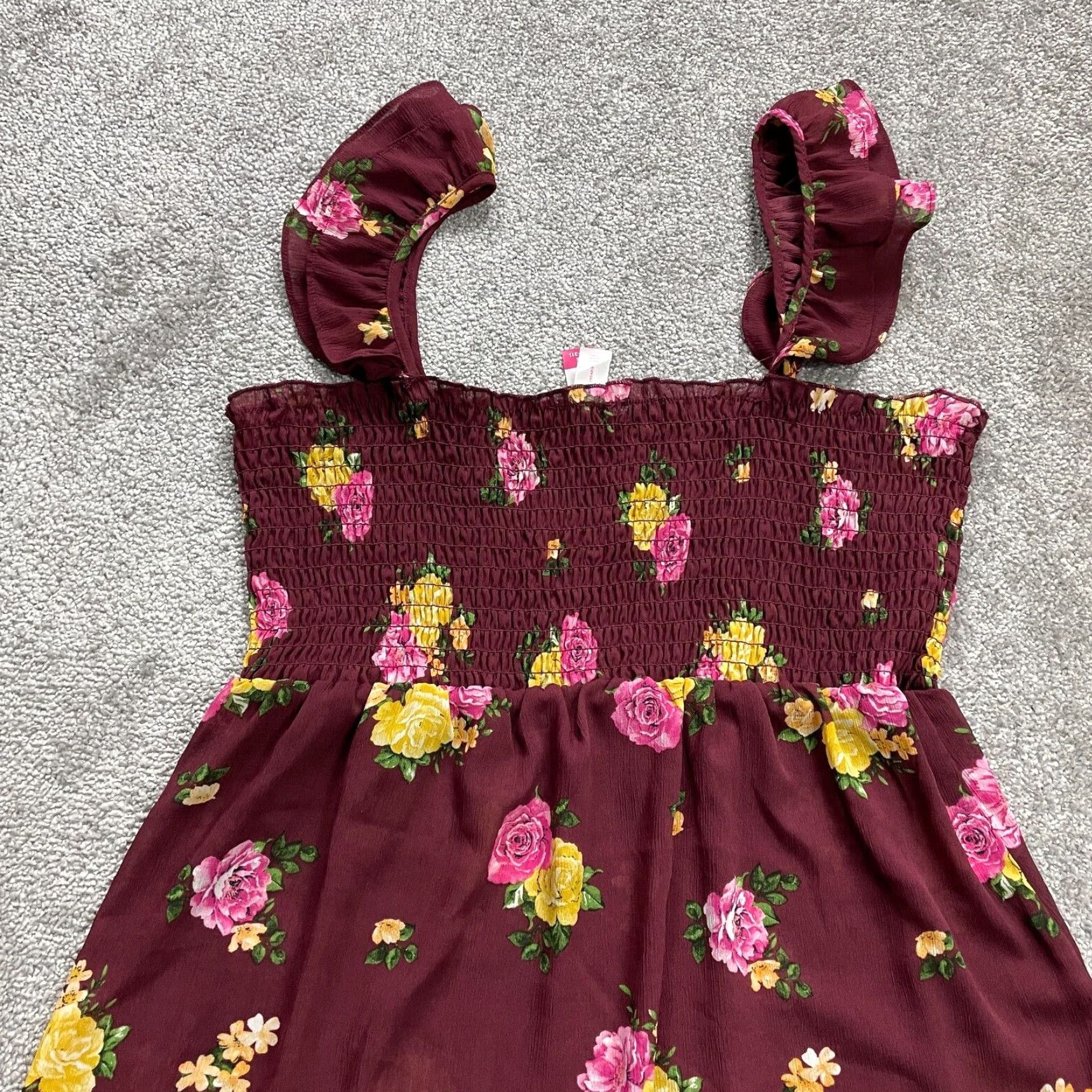 Vintage No Boundaries Smocked Floral Top Womens Juniors 2XL Maroon Sleeveless Ruffles Size XXL / US 16-18 / IT 52-54 - 4 Thumbnail