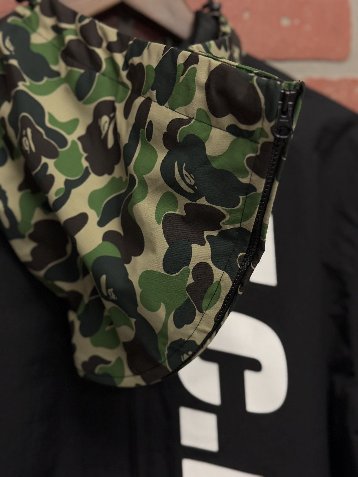 Bape × F.C.R.B Bape x FCRB Bape Wind Breaker Jacket Size M (NEW) Size US M / EU 48-50 / 2 - 14 Thumbnail