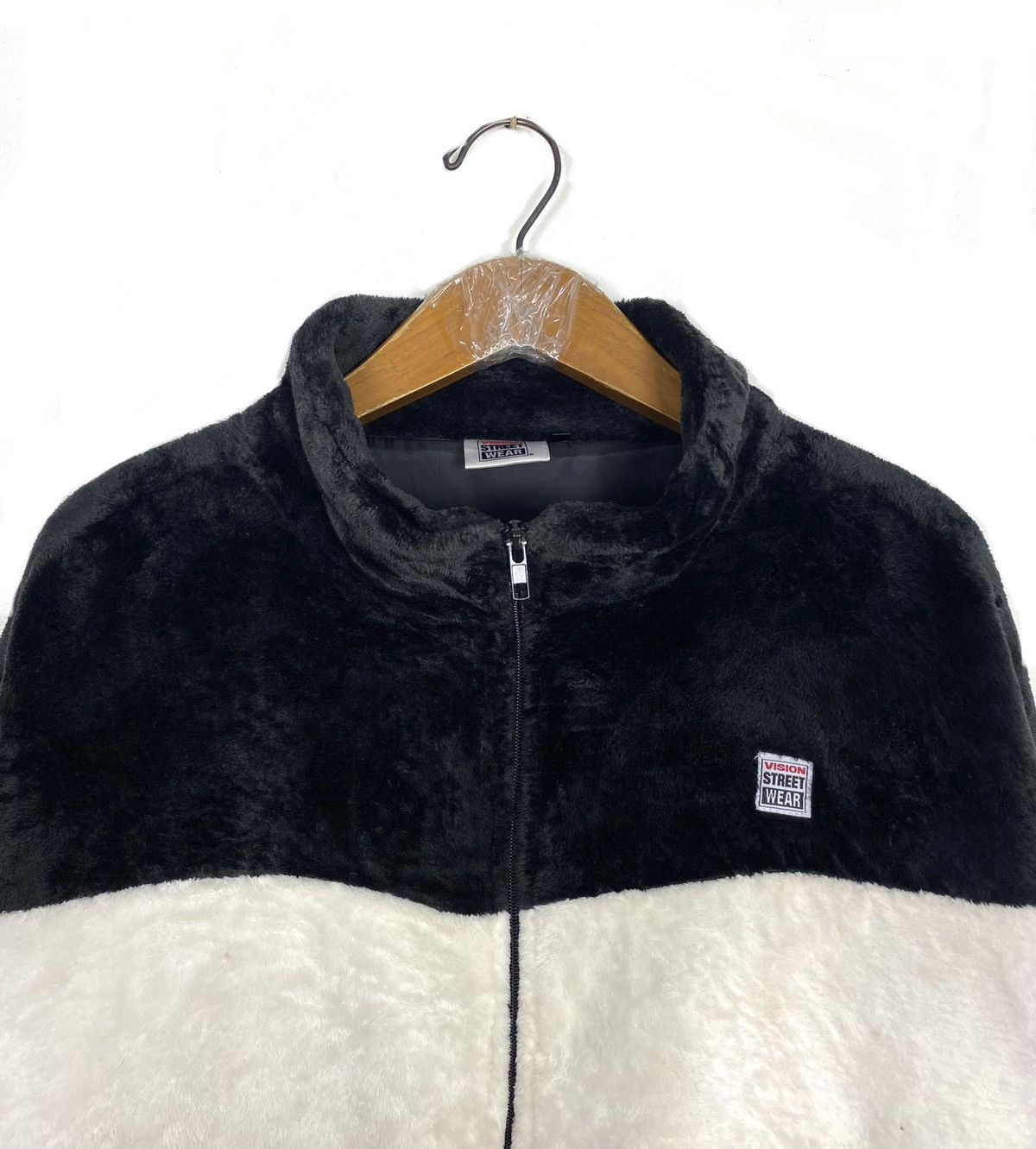 Vision Streetwear Vision Streetwear Colourblock Fleece Embroidery Spellout Size US M / EU 48-50 / 2 - 5 Thumbnail