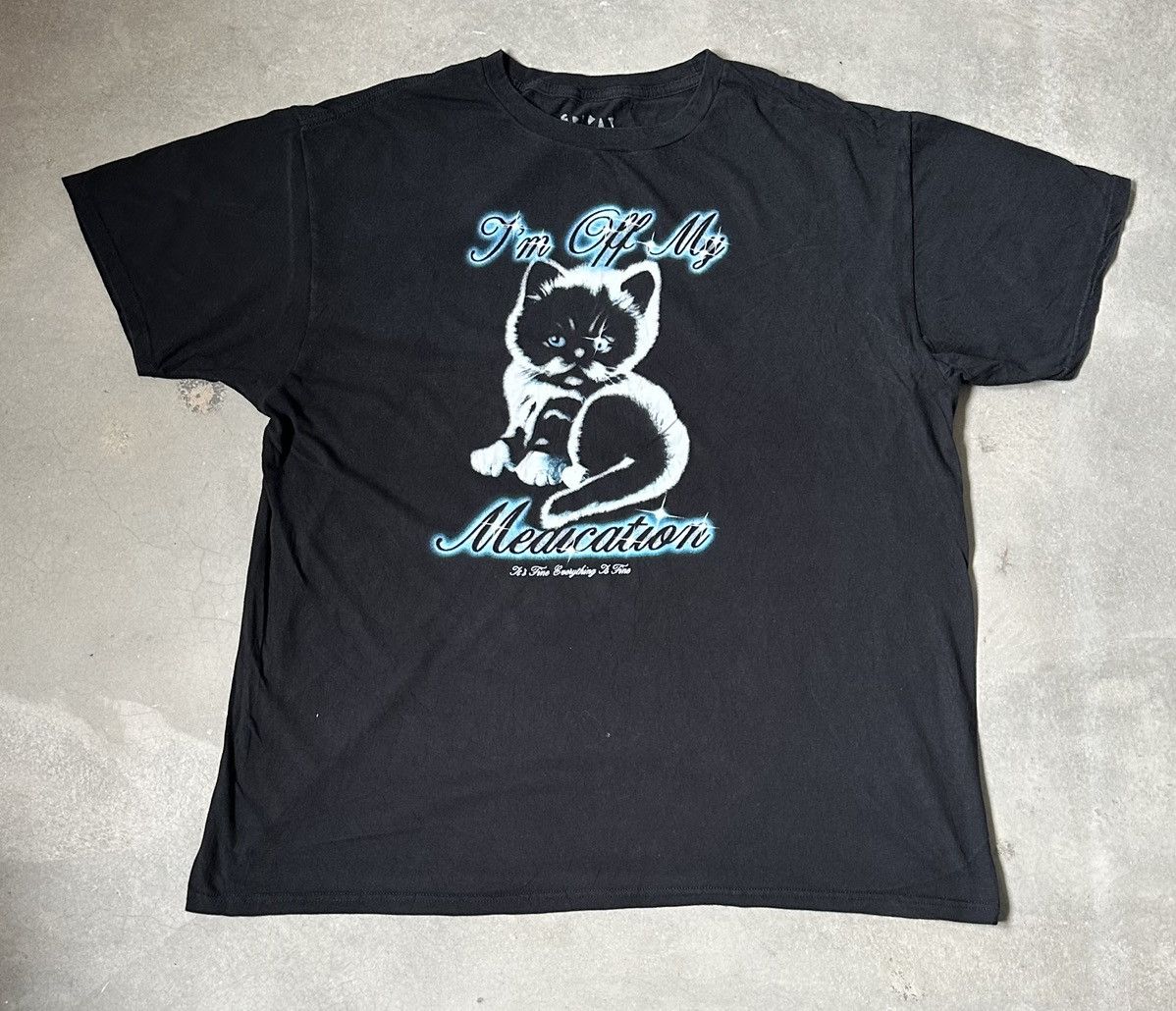 Other FRIDAY JR IM OUT OF MEDS CAT TEE Size US XXL / EU 58 / 5 - 1 Thumbnail