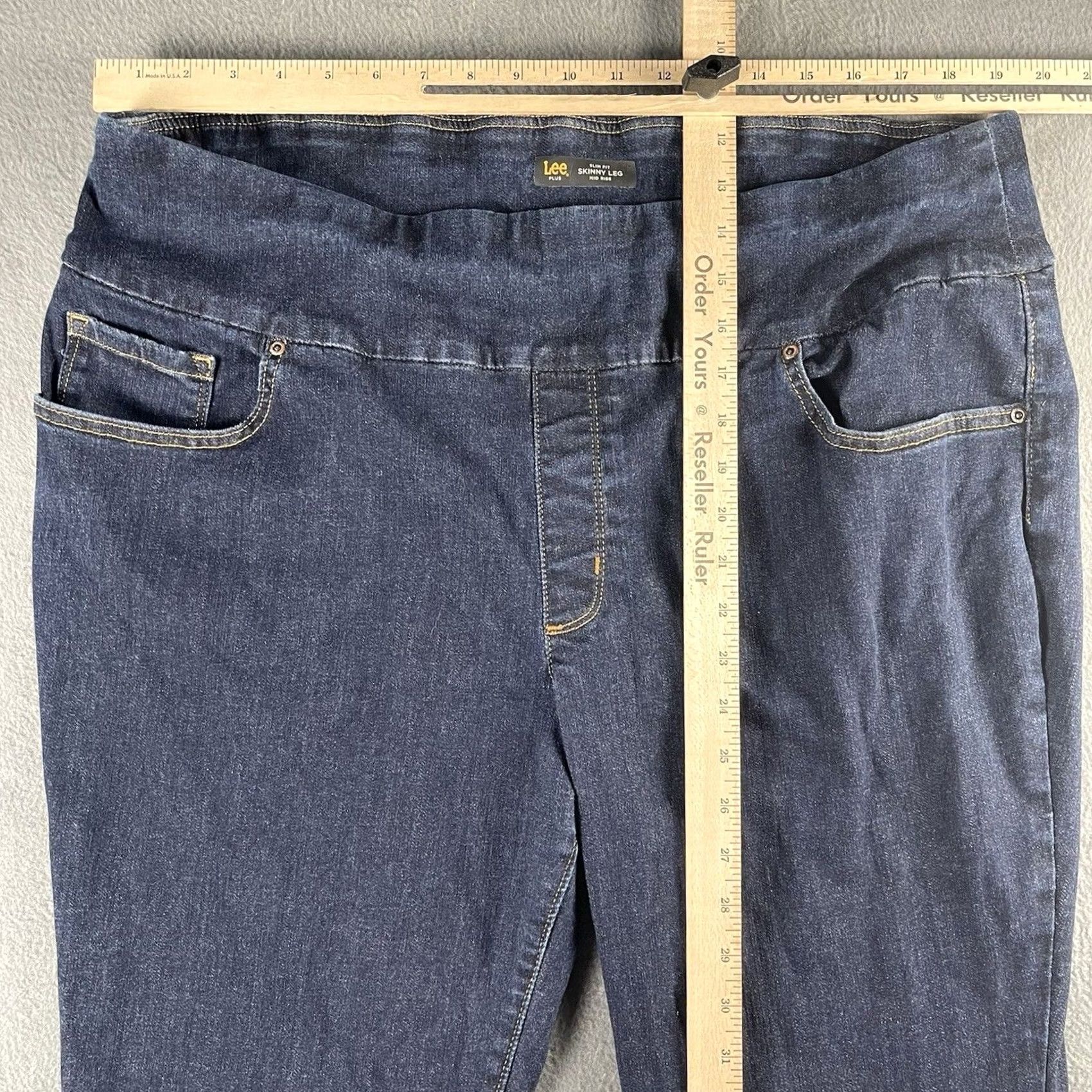 Lee Lee Plus Skinny Jeans Medium Wash Womens Pull-On Denim Size 40" / US 18 - 4 Thumbnail