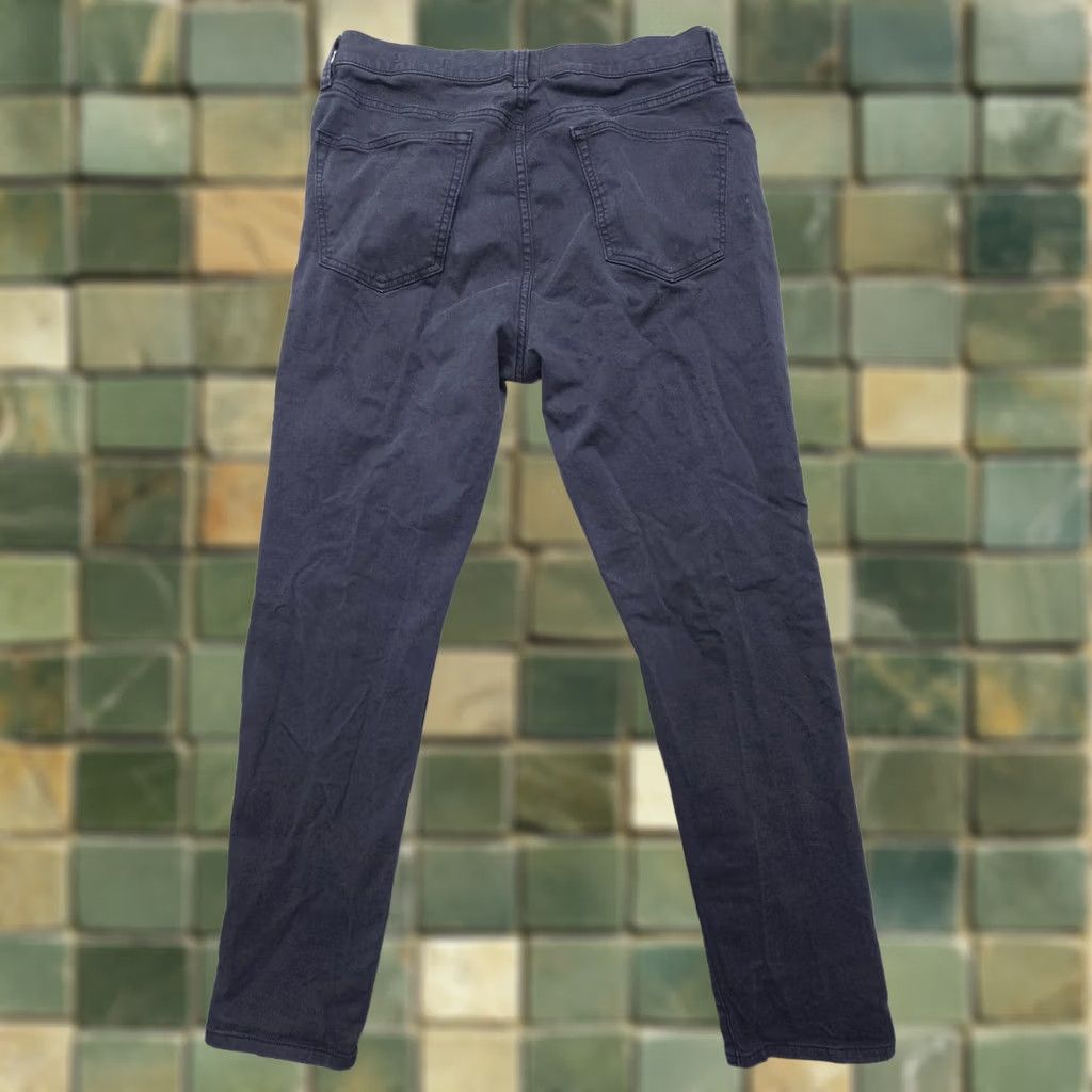 Flint And Tinder Flint and Tinder 365 Chino Pants Mens 30x30 Gray Twill Regular Straight Tapered Travel Business Casual Pants Mens Size US 30 / EU 46 - 1 Thumbnail