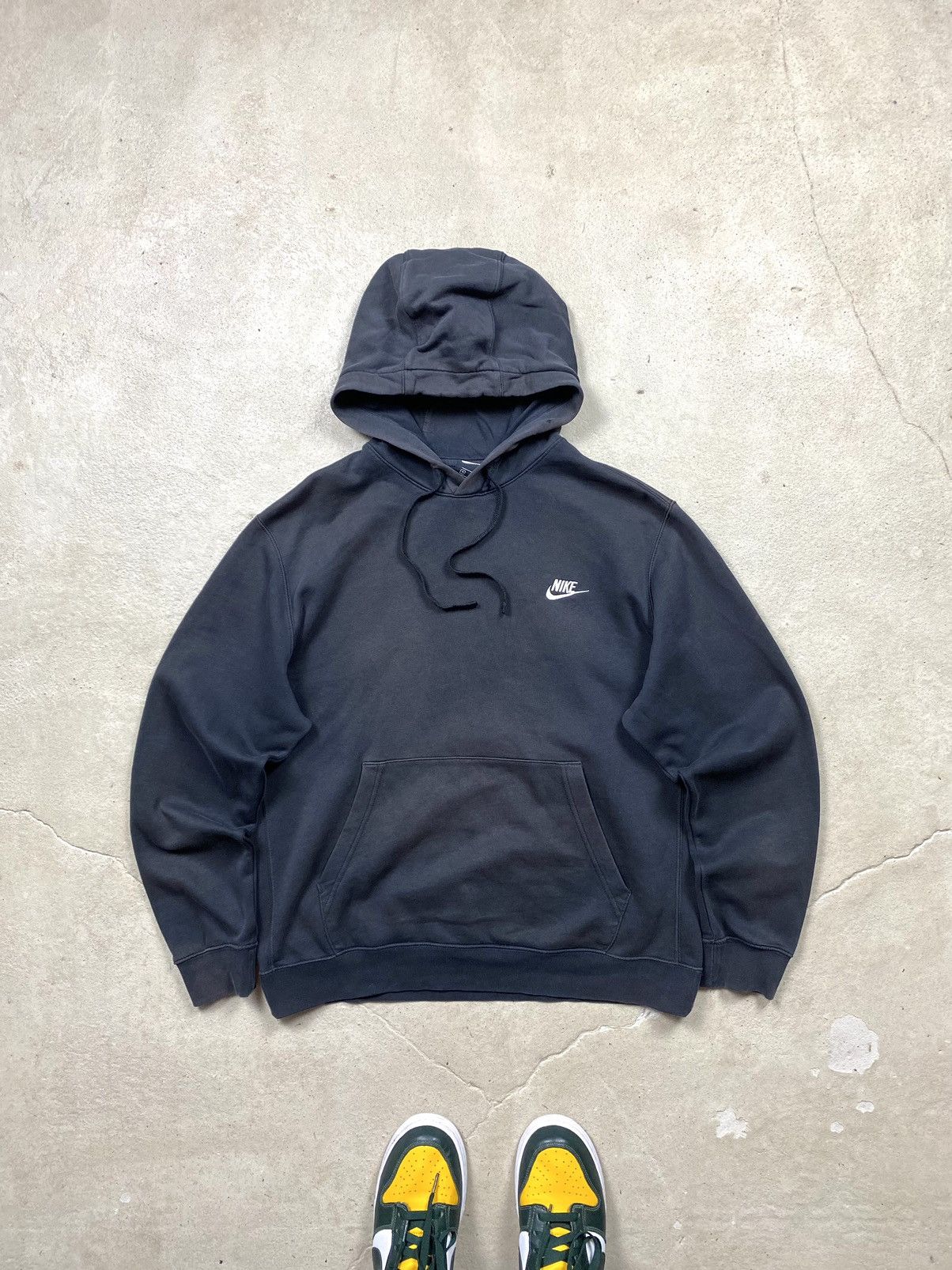 Nike Y2K Vintage Faded Nike Hoodie Hype Travis Scott Style Size US M / EU 48-50 / 2 - 1 Thumbnail