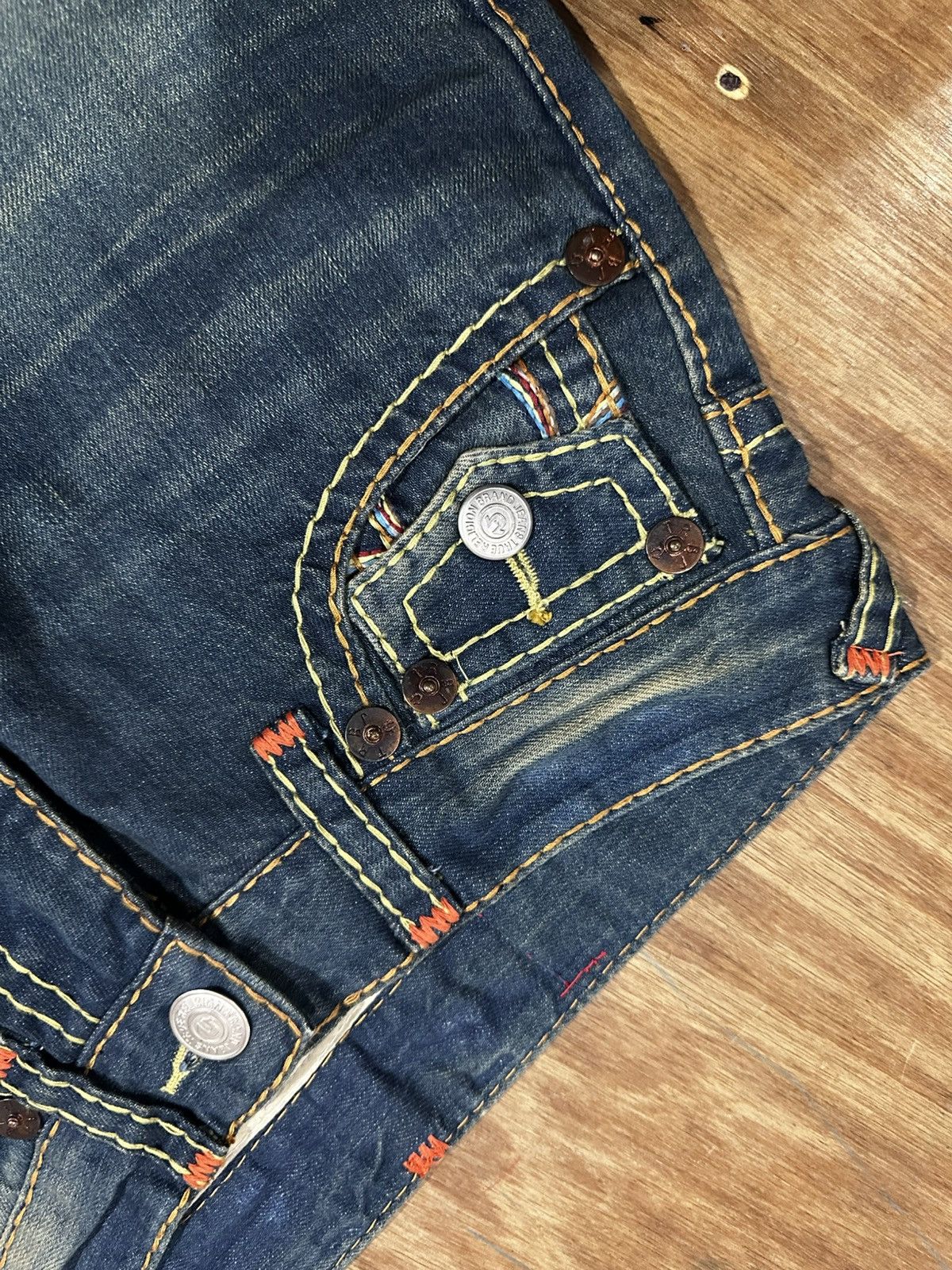 True Religion Rainbow Joey True Religion flared Jeans Size 30" / US 8 / IT 44 - 6 Thumbnail