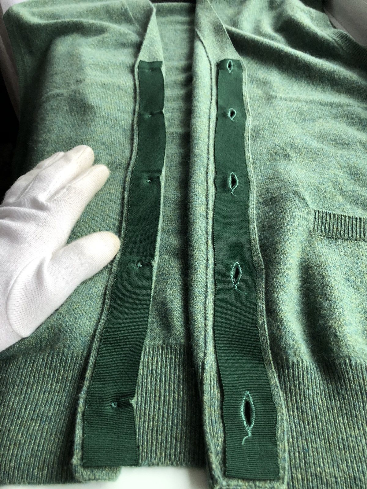 Brioni × Vintage Vintage Brioni green cashmere cardigan Size US L / EU 52-54 / 3 - 14 Thumbnail