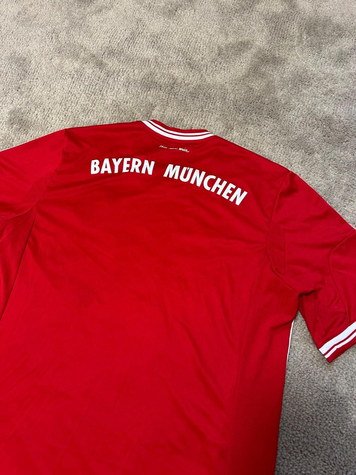 Adidas Adidas FC Bayern Munich 2015/16 Football Shirt Soccer Jersey Size US XL / EU 56 / 4 - 8 Thumbnail
