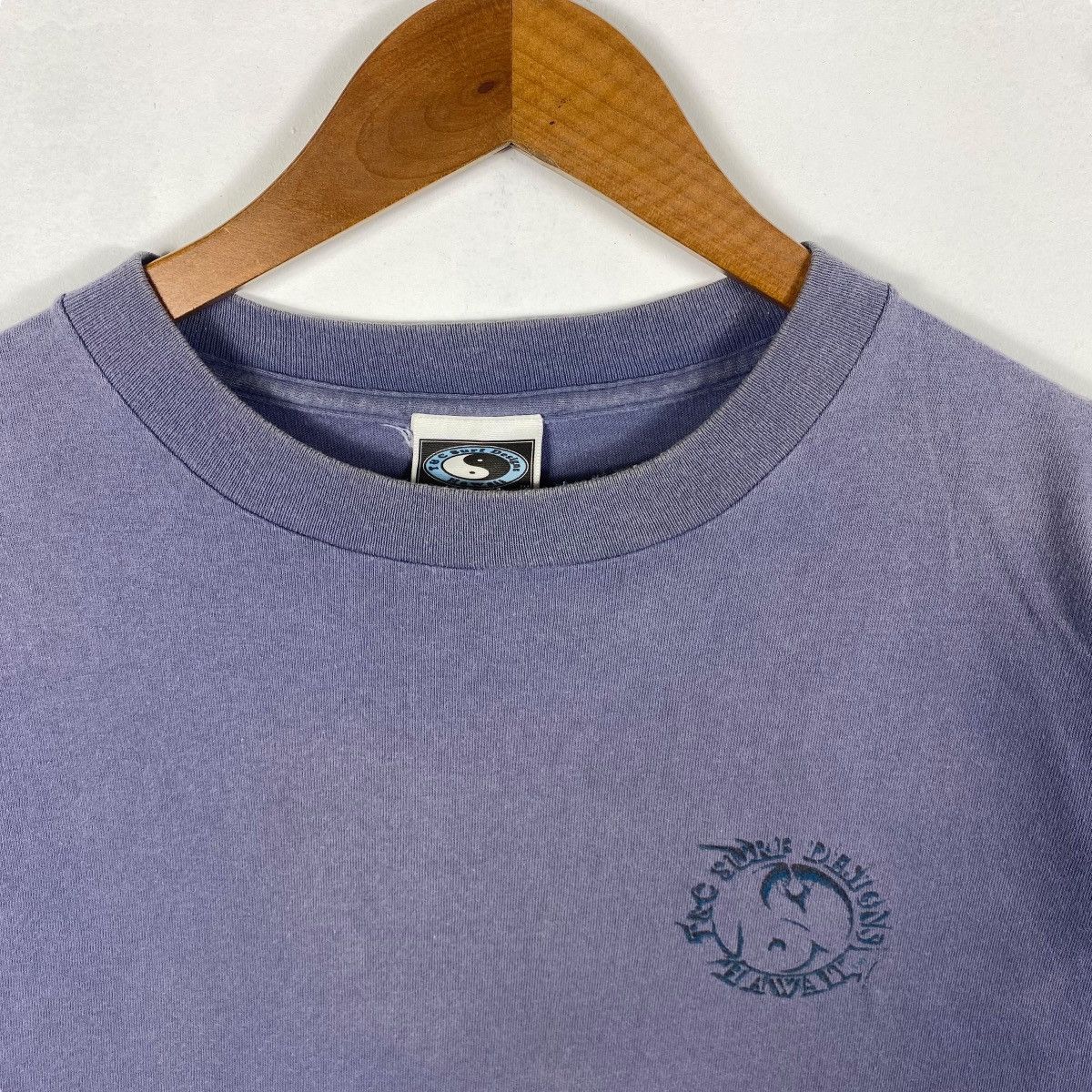 Vintage Vintage 80's T&C SURF Designs Hawaii Sunfaded Surf Tee Size US L / EU 52-54 / 3 - 4 Thumbnail
