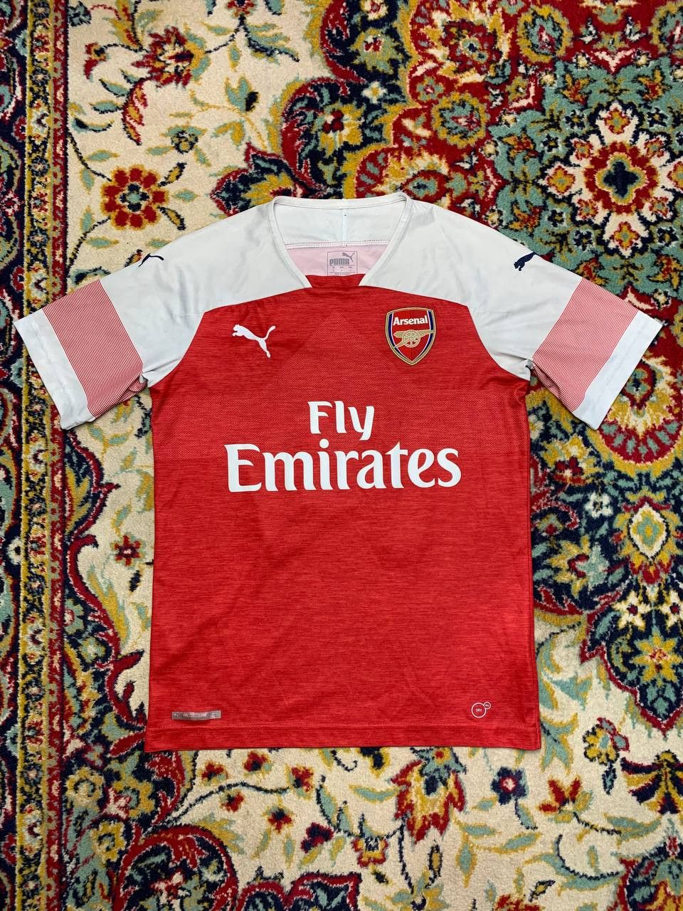 Puma ARSENAL 2018 19 HOME FOOTBALL SHIRT SOCCER JERSEY Aubameyang Size US S / EU 44-46 / 1 - 1 Thumbnail