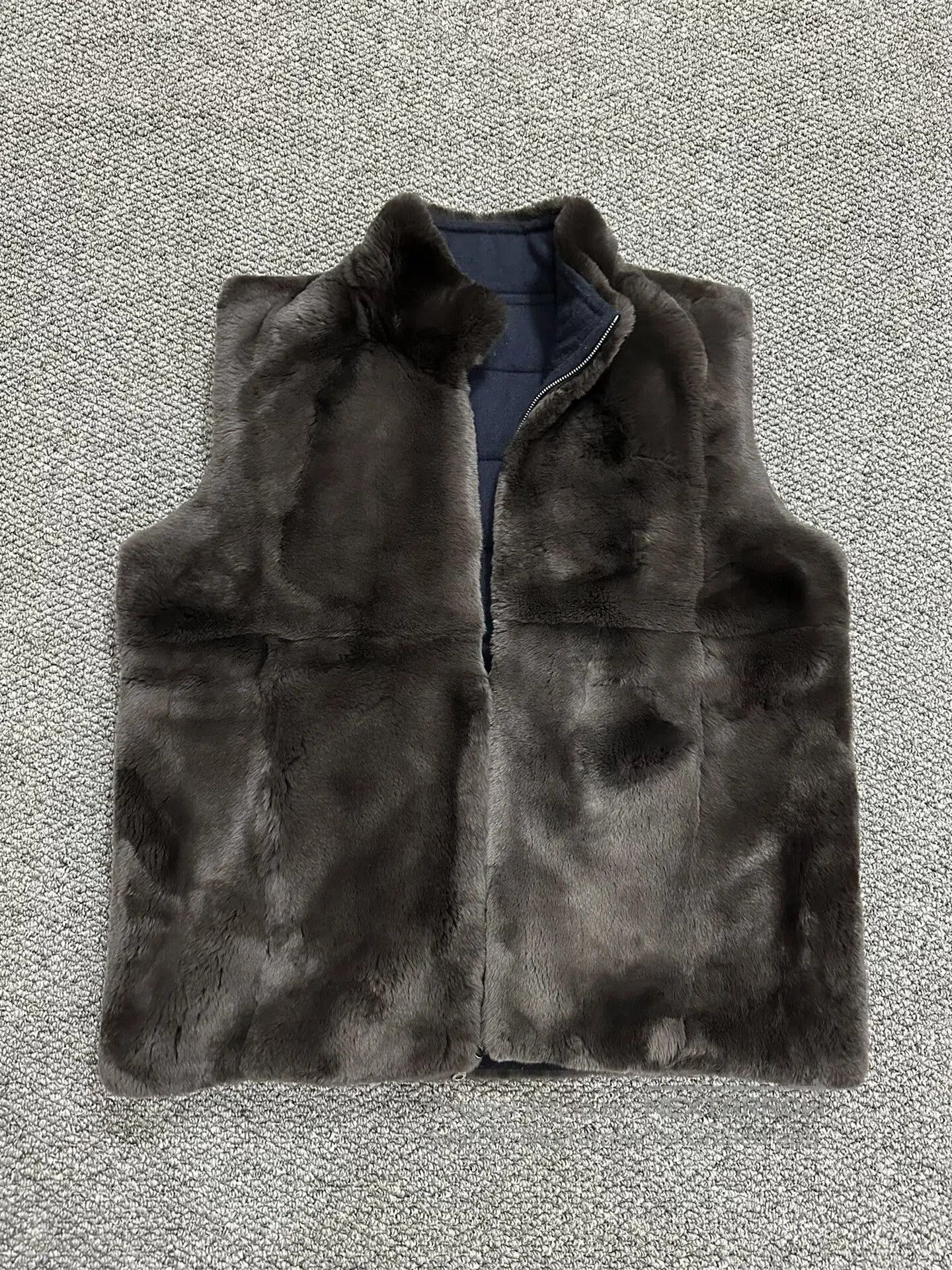 N.Peal n.peal cashmere vest with faux fur collar. Size US XL / EU 56 / 4 - 4 Thumbnail
