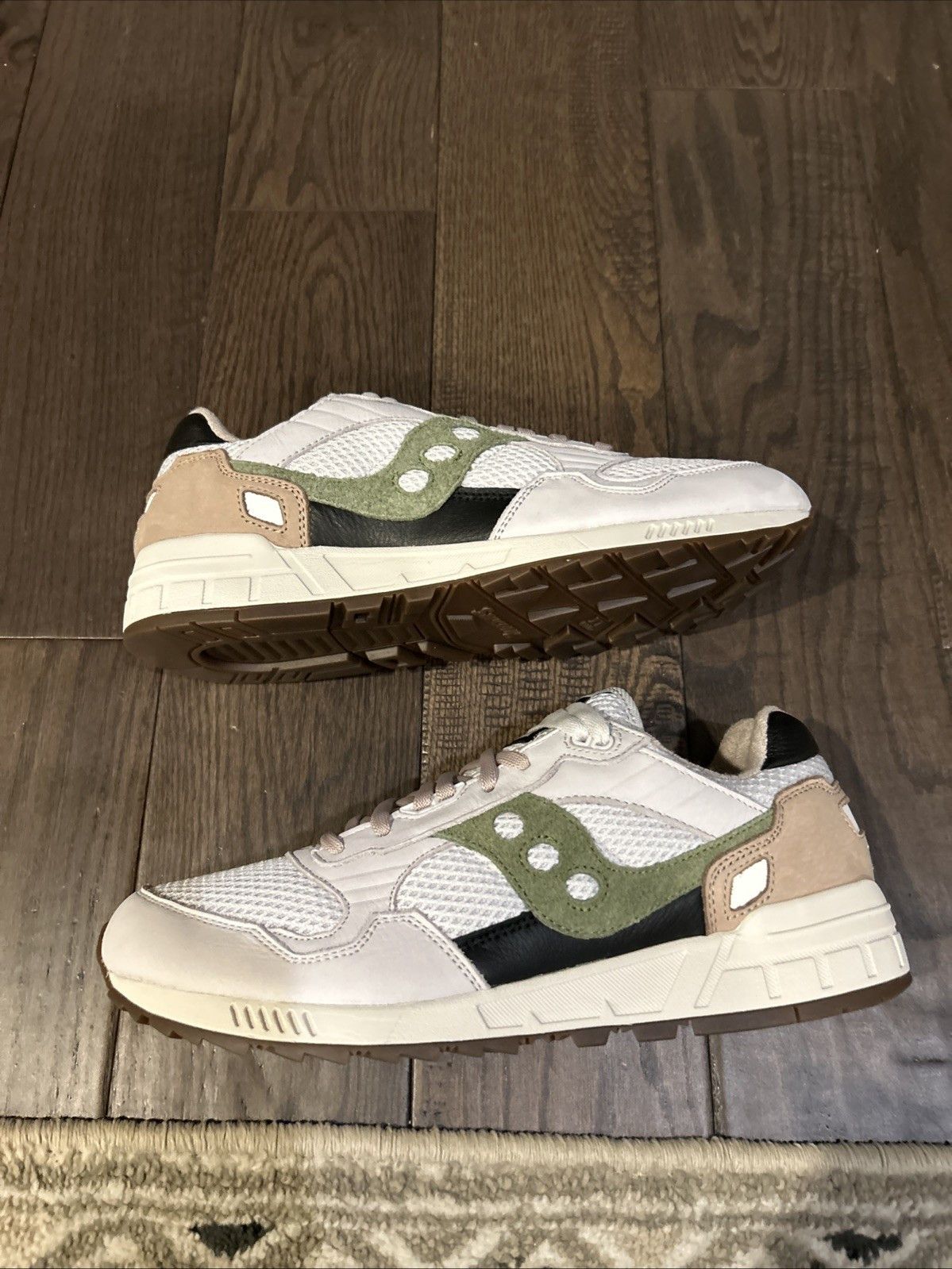 Saucony Saucony Shadow 5000 Sneakers Size US 11 / EU 44 - 2 Thumbnail