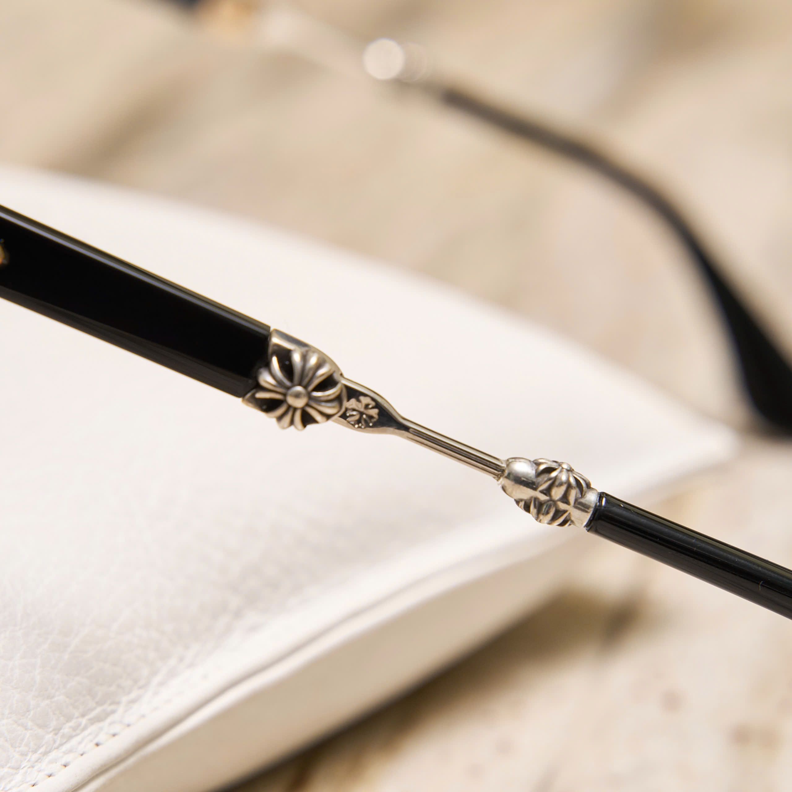 Chrome Hearts CHROME HEARTS DUCK BUTTER BLACK Size ONE SIZE - 2 Thumbnail