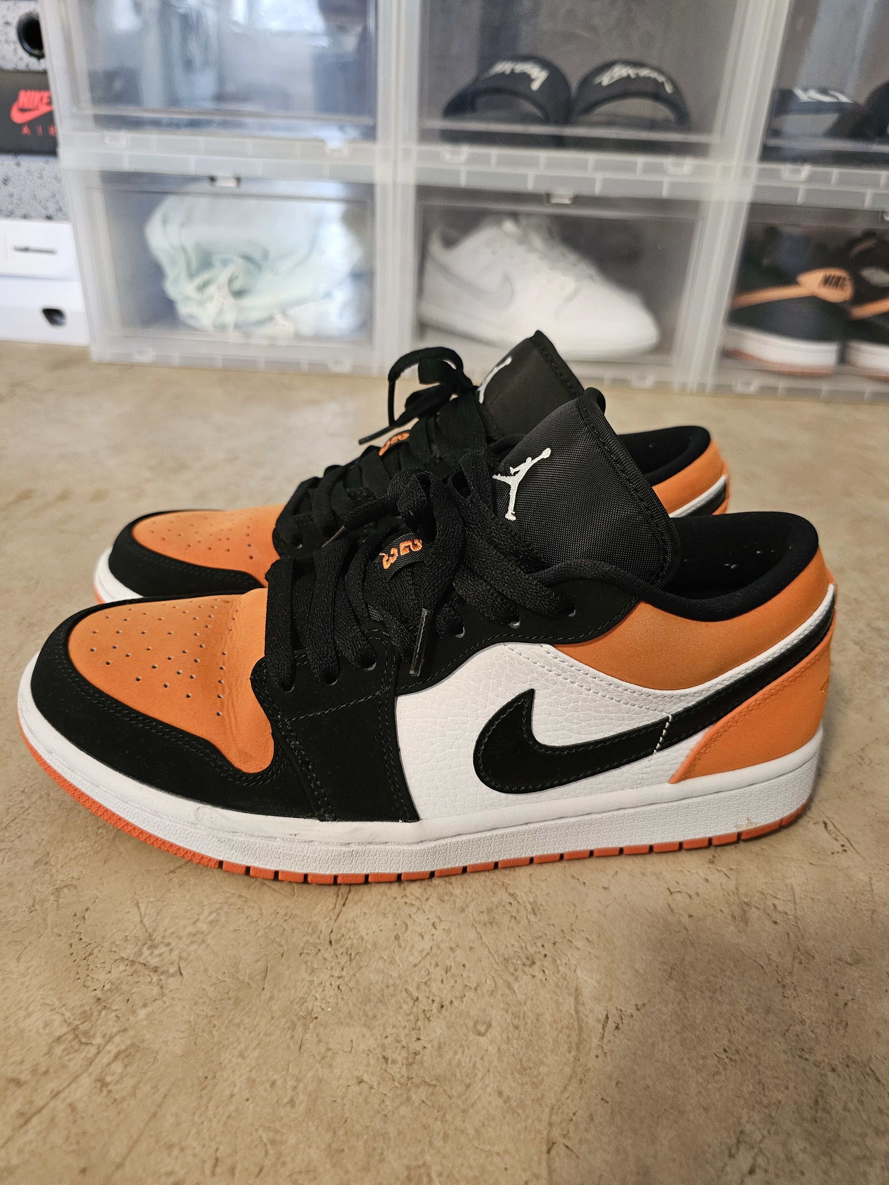 Jordan Brand Jordan 1 low shattered backboard Size US 8 / EU 41 - 1 Thumbnail