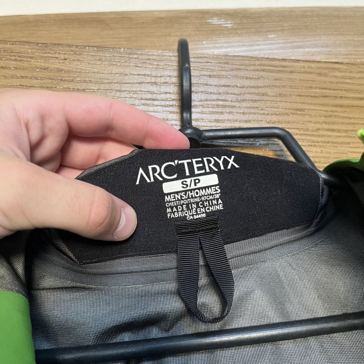 Arc'teryx Men's Arcteryx Beta Gore Tex Jacket Gorpcore Size US S / EU 44-46 / 1 - 13 Thumbnail