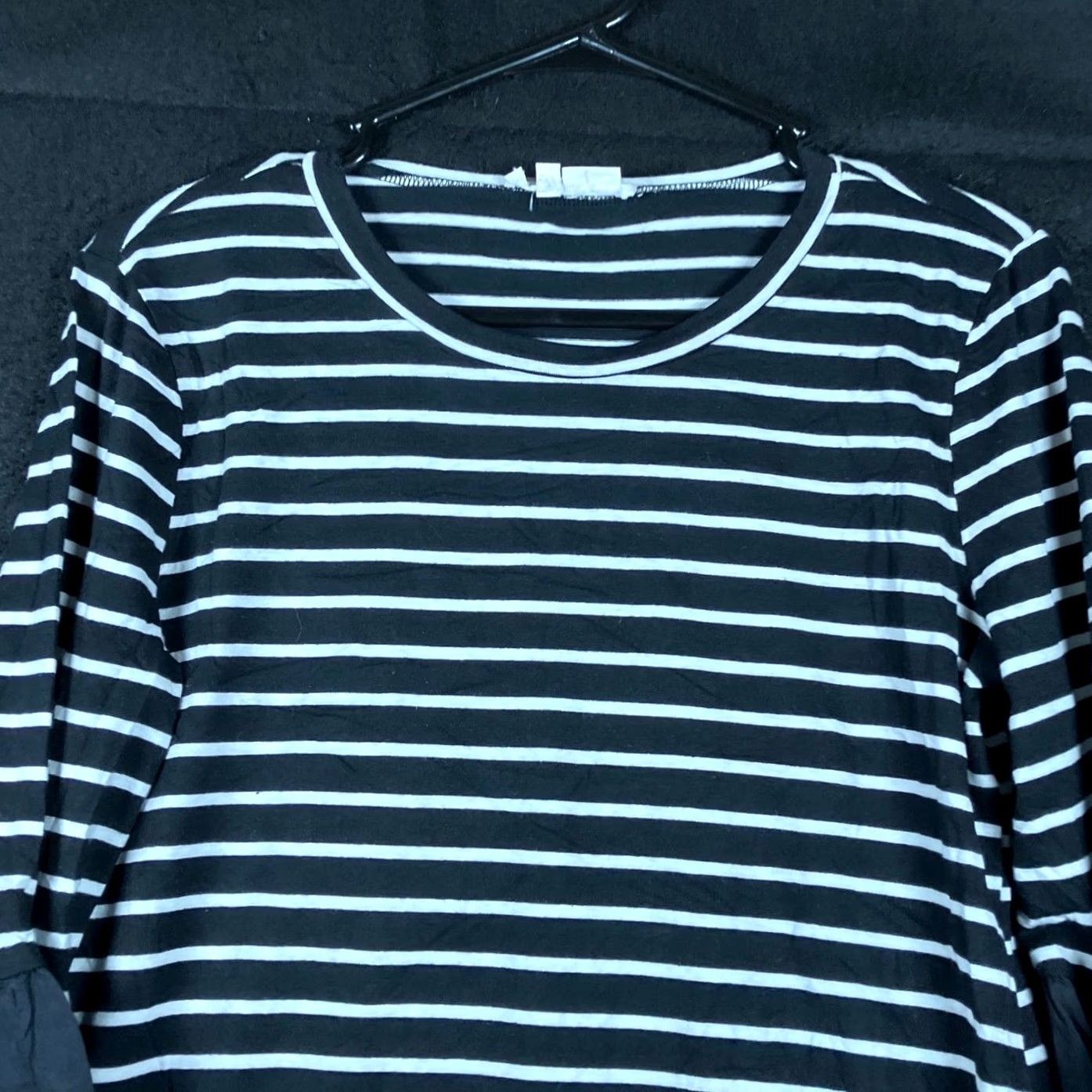 Anthropologie Anthropologie Womens Shirt Black White Round Neck Adele Bell Knit Small Short Sleeve Options? (But keep to title rules) Size S / US 4 / IT 40 - 2 Thumbnail