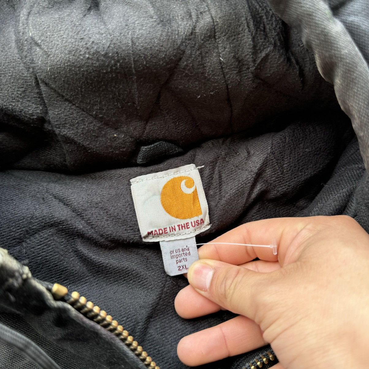 Carhartt × Vintage Carhartt 90’s Vintage J130 Jacket Faded Black Hooded Size US XXL / EU 58 / 5 - 4 Thumbnail