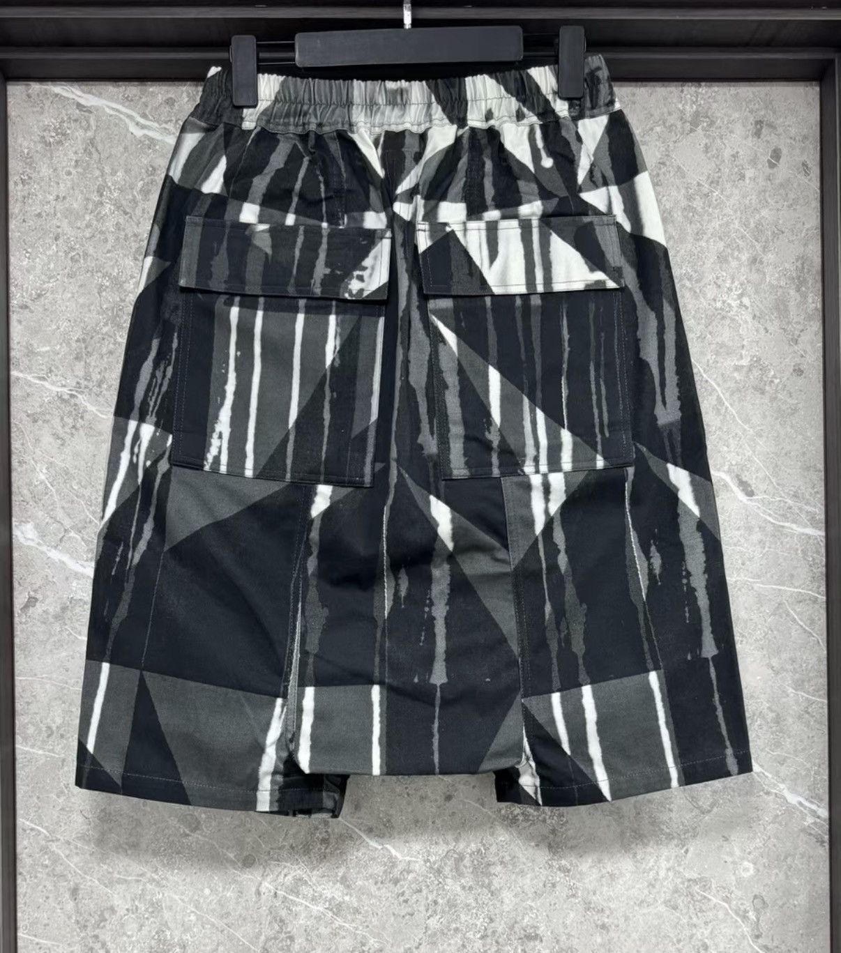 Rick Owens Rick Owens Shorts Size US 32 / EU 48 - 2 Thumbnail