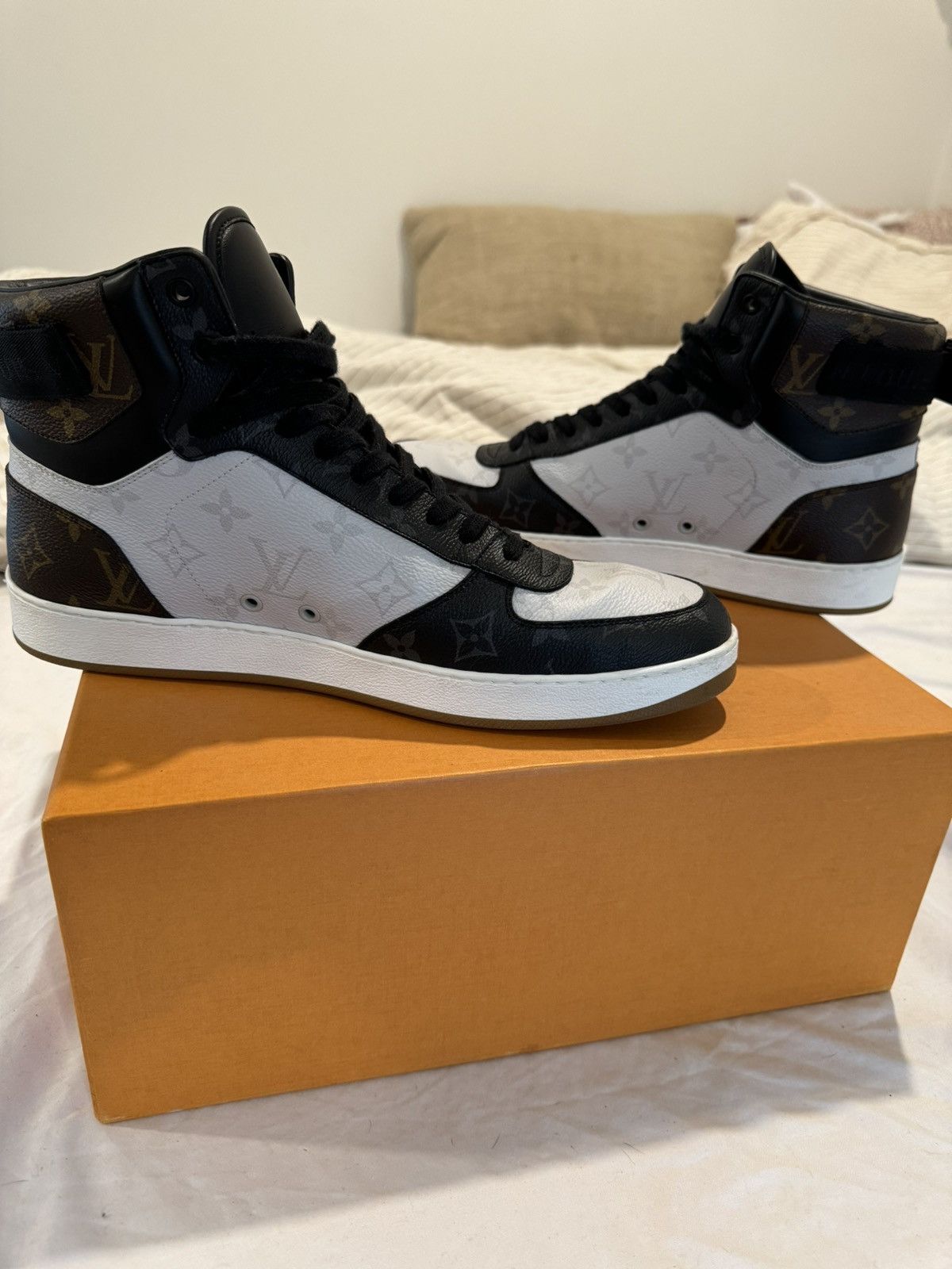 Louis Vuitton Louis Vuitton high top Size US 10.5 / EU 43-44 - 3 Thumbnail