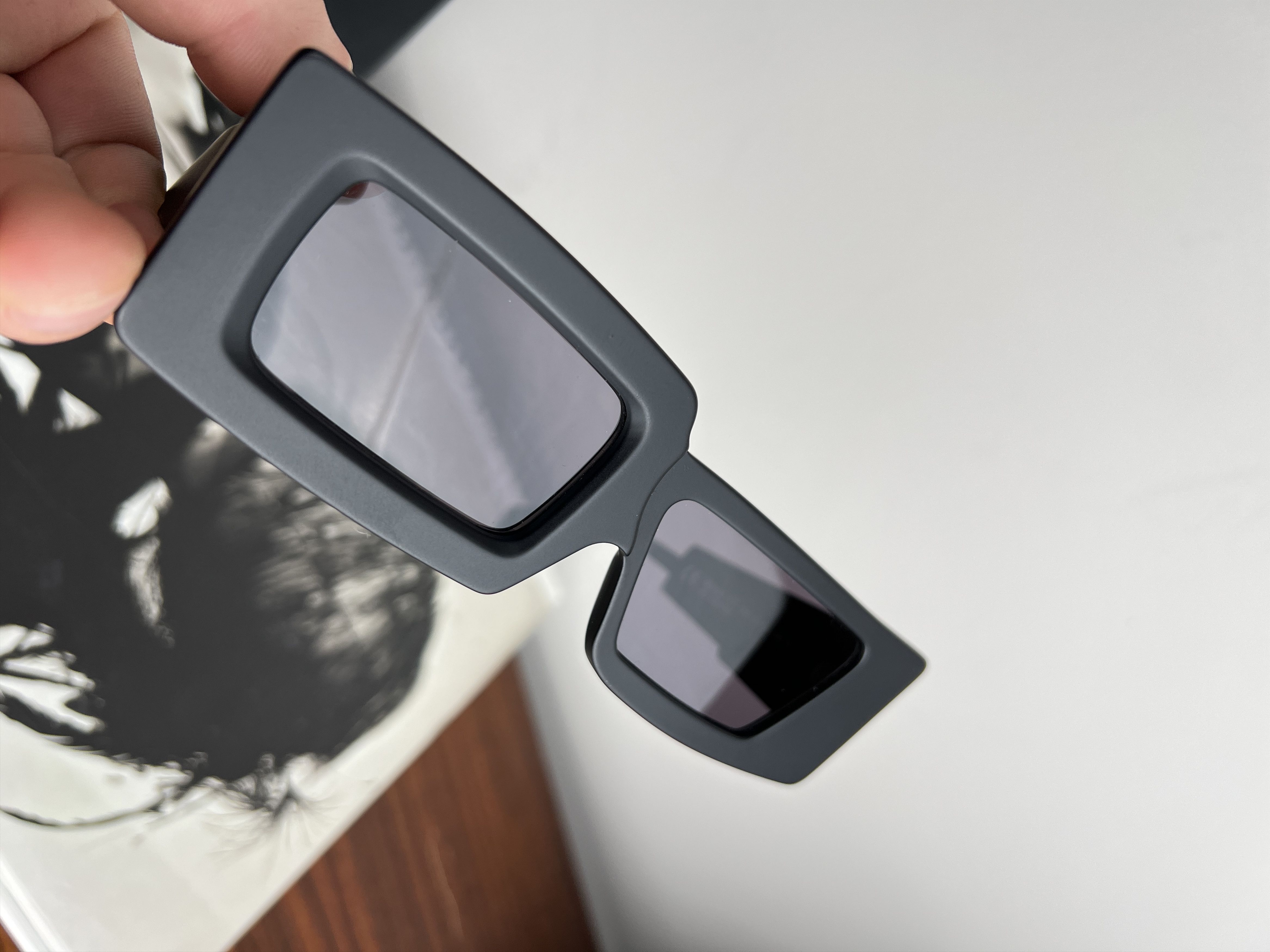 Kuboraum KUBORAUM ABSTRACT CINEMA GLASSES Size ONE SIZE - 23 Thumbnail