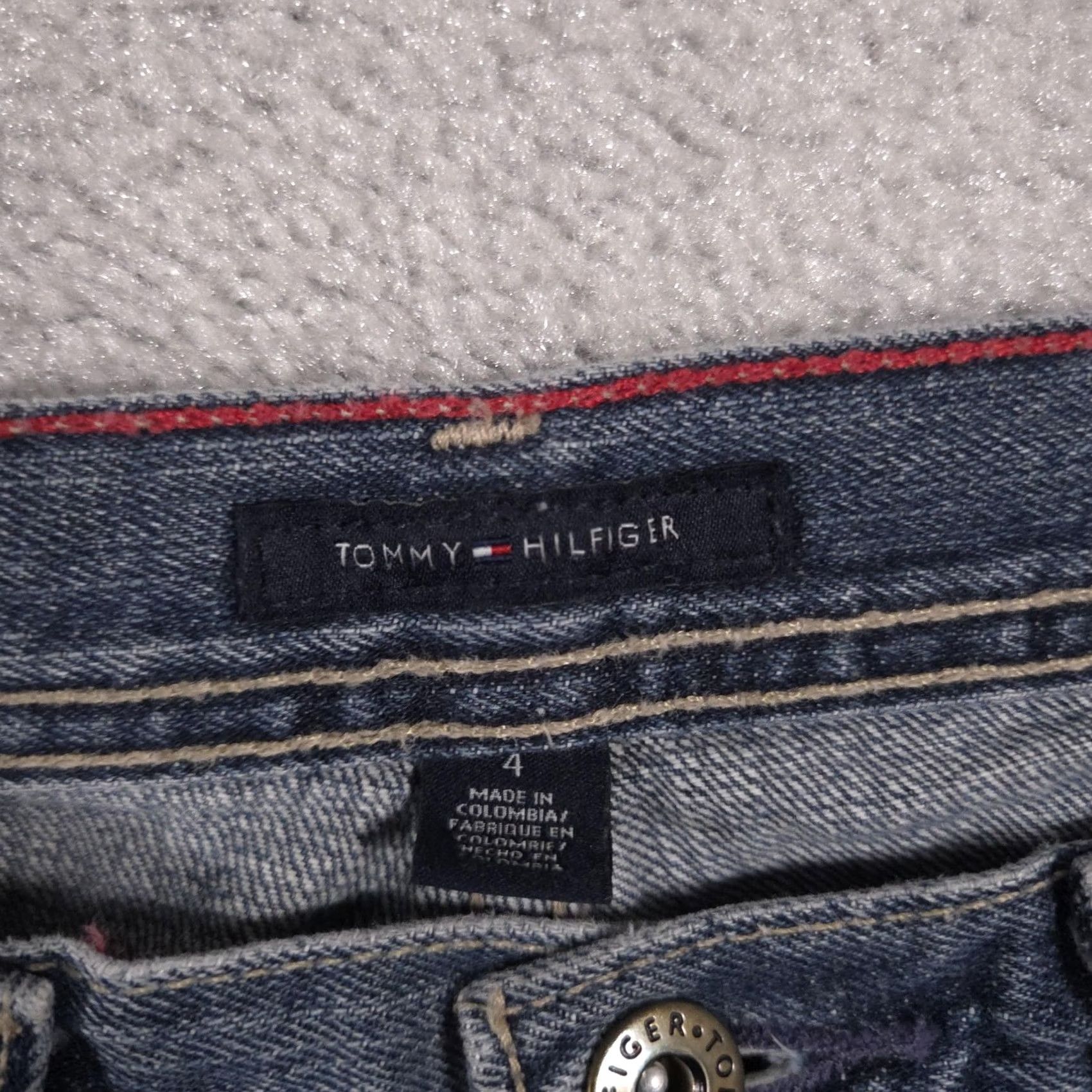 Tommy Hilfiger VINTAGE Tommy Hilfiger Jeans Womens 4 Blue Distressed High Rise Straight Leg Frayed Hem Size 27" / US 4 / IT 40 - 6 Thumbnail