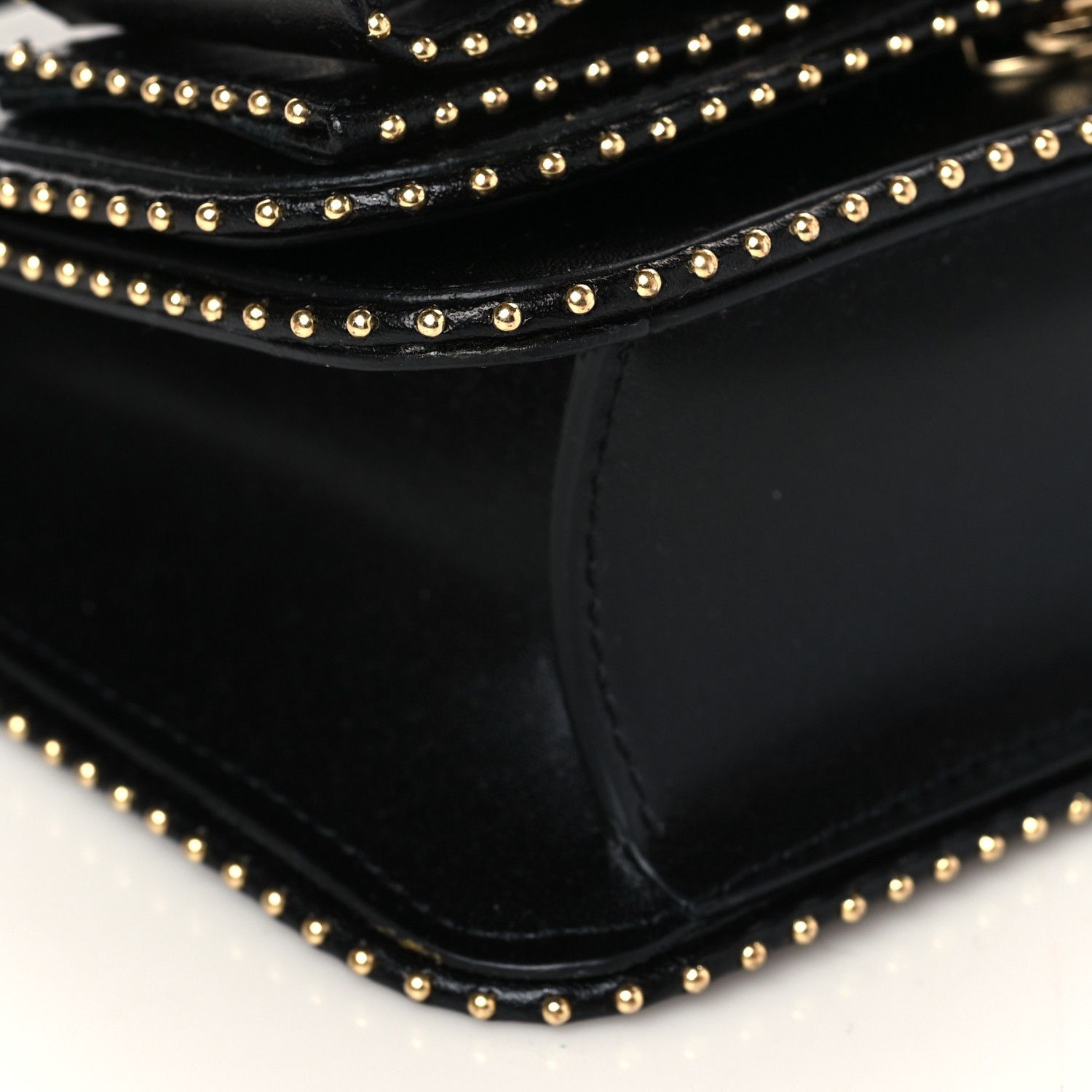 Salvatore Ferragamo o1s1rm0924 Size: OS / Vara Bow Crossbody Bag in Black Size ONE SIZE - 6 Thumbnail