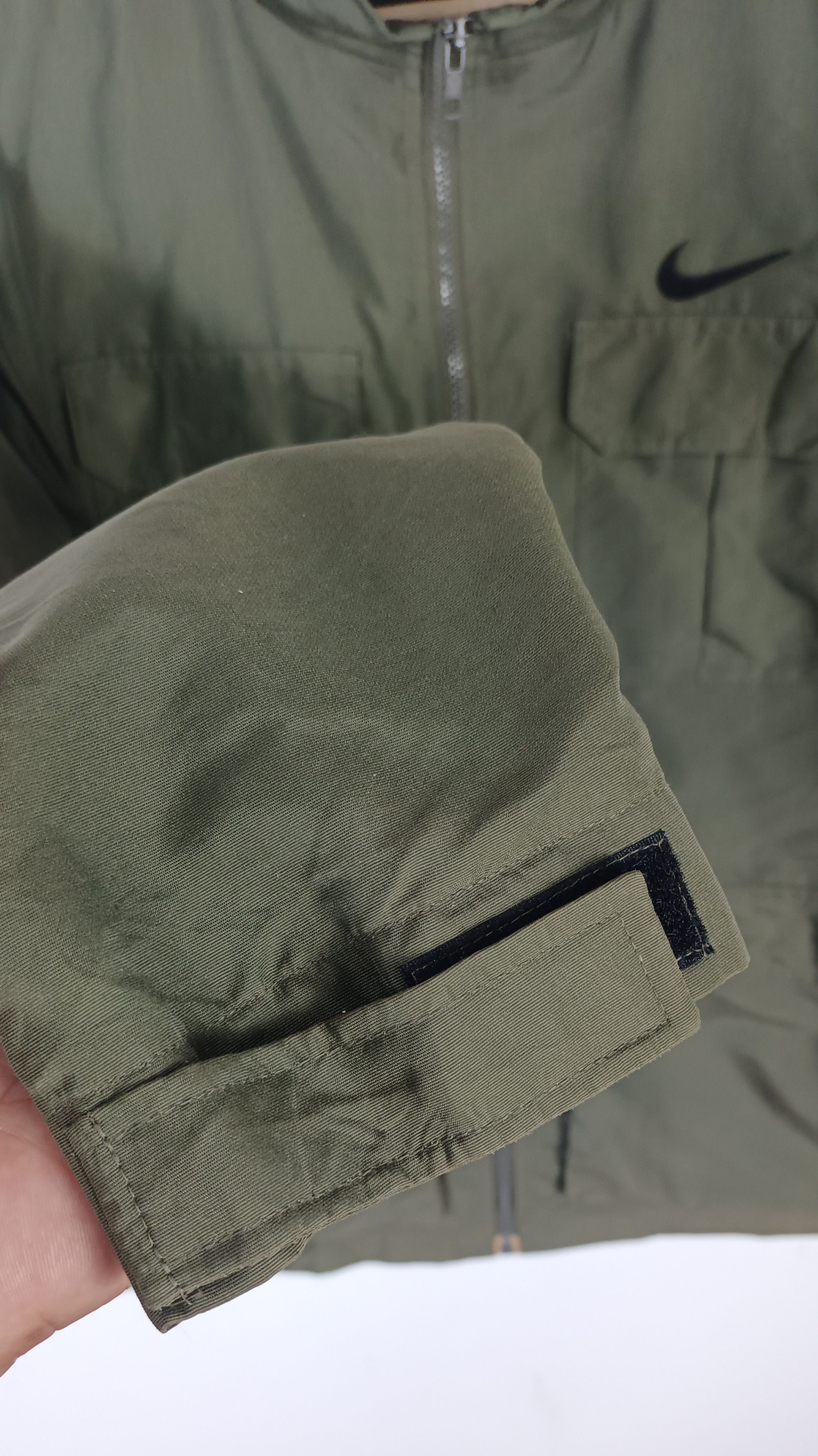 Nike Vintage Nike Tactical Pocket Small Swoosh Size US L / EU 52-54 / 3 - 7 Thumbnail