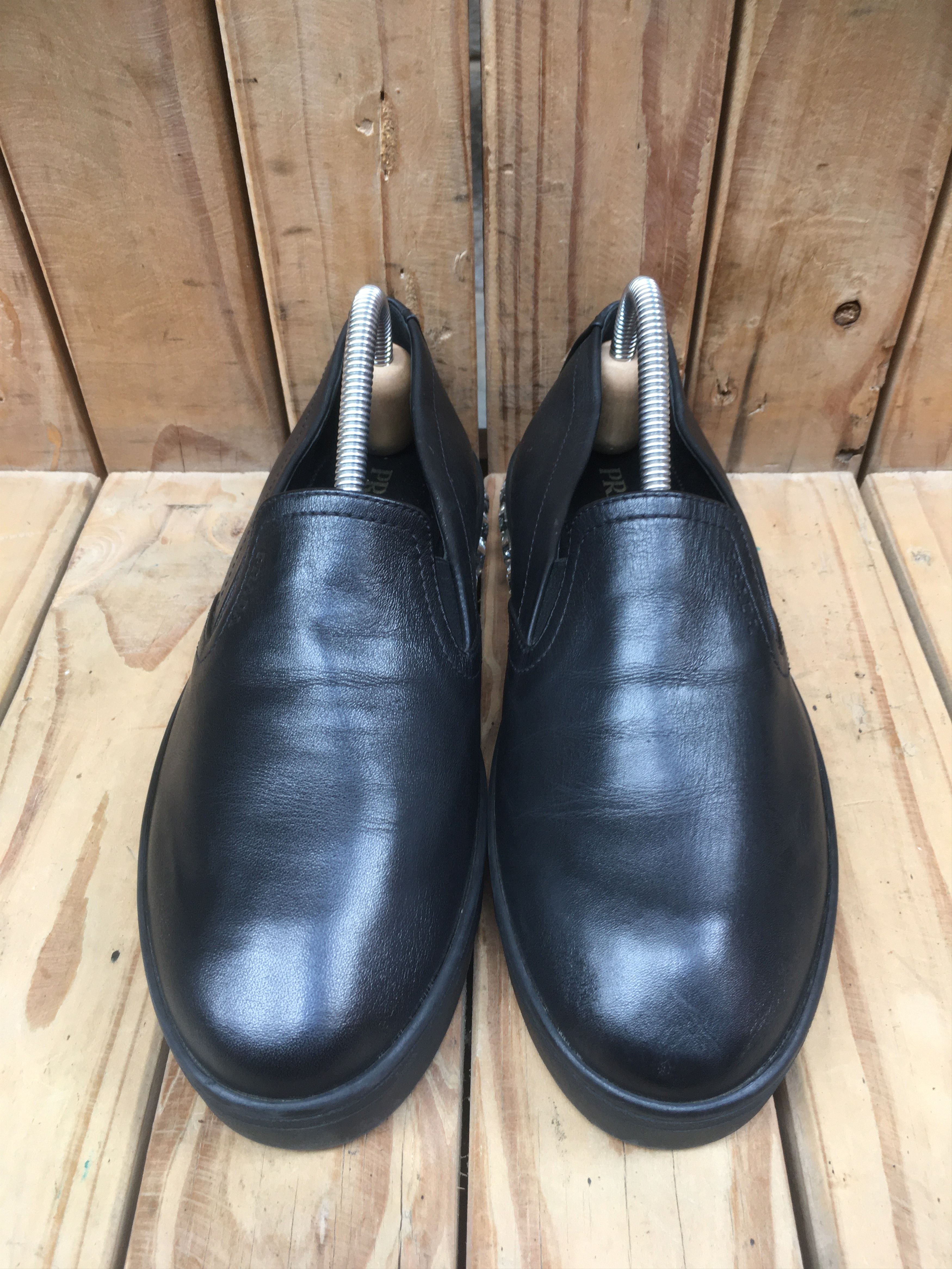 Prada PRADA Black women's Leather Casual Sneakers Uk 4 EUR 37 US 7 Size US 7 / IT 37 - 4 Thumbnail