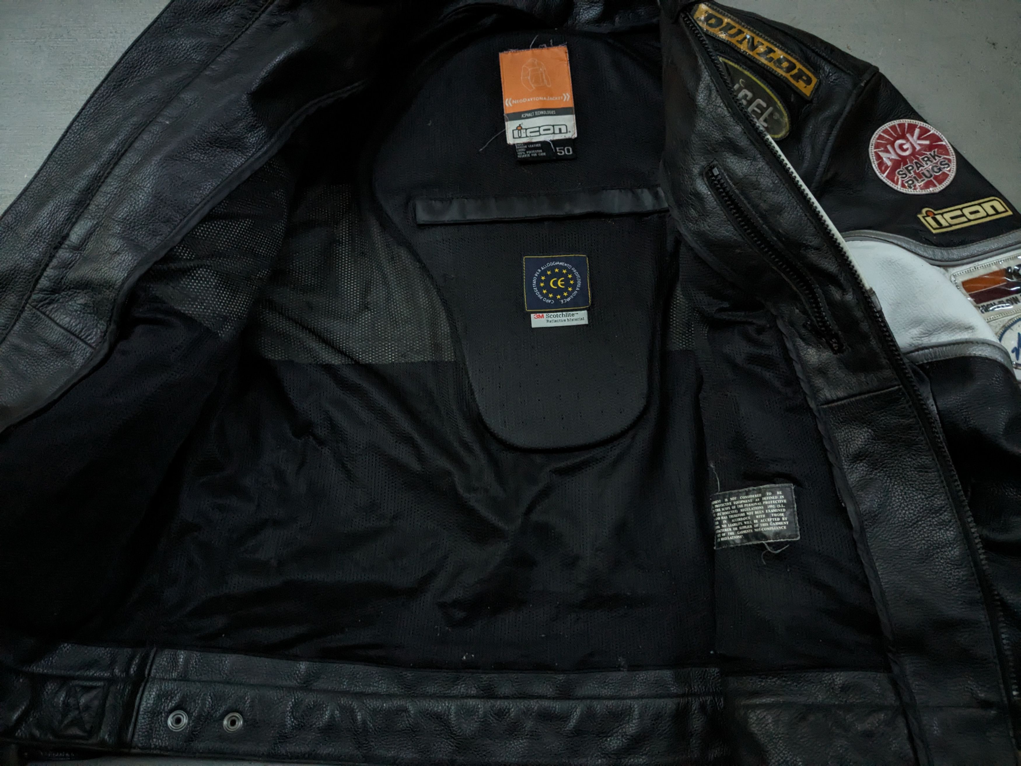 Genuine Leather Vintage Motorcycle Leather Biker Jacket Black White Y2K Size US L / EU 52-54 / 3 - 15 Thumbnail