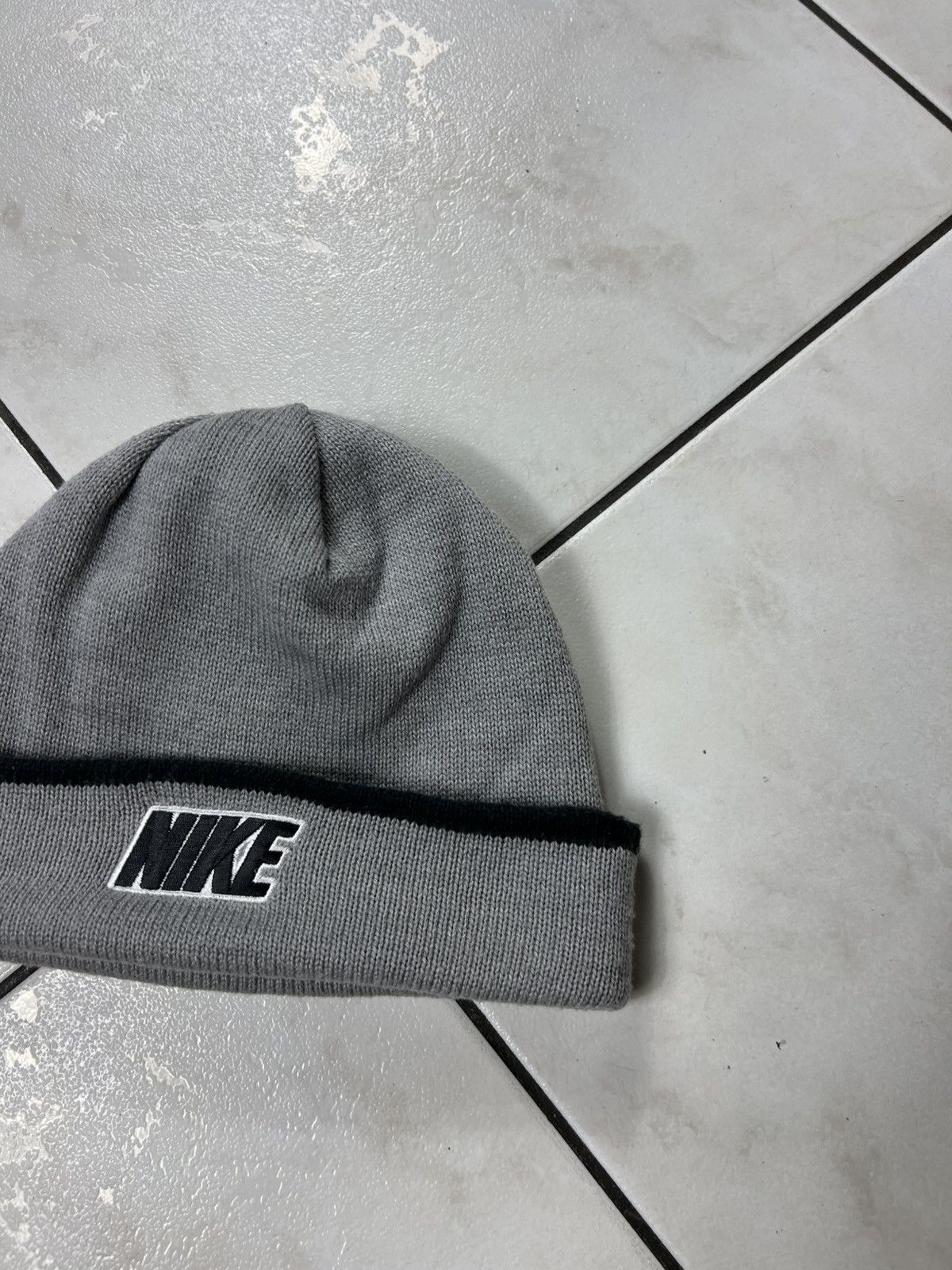 Nike Vintage Nike reversible y2k knit classic swoosh beanie hat Size ONE SIZE - 12 Thumbnail