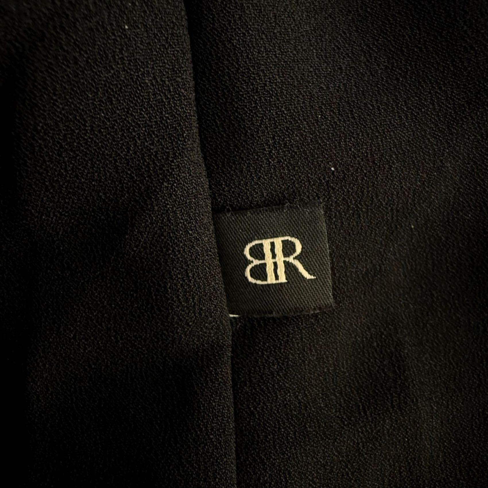 Banana Republic Banana Republic Blouse V-Neck Short Sleeve Dolman Relaxed Black 100% Polyester Office Workwear Size M / US 6-8 / IT 42-44 - 6 Thumbnail