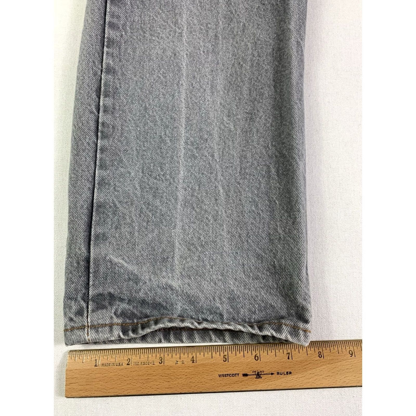 Levi's VINTAGE Levi’s 501 Jeans Mens 34x32 Gray Button Fly Made in USA 2008 Fits 31x31 Denim Straight Baggy Casual Regular Mens Size US 31 - 4 Thumbnail