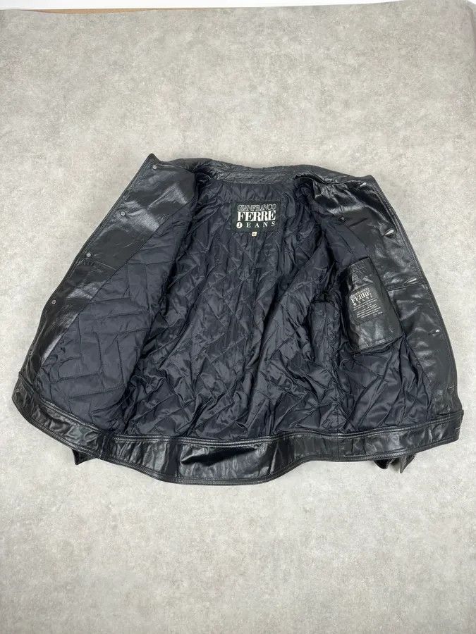 Gianfranco Ferre 2000s Gianfranco Ferré Black Leather Trucker Jacket Size US M / EU 48-50 / 2 - 8 Thumbnail
