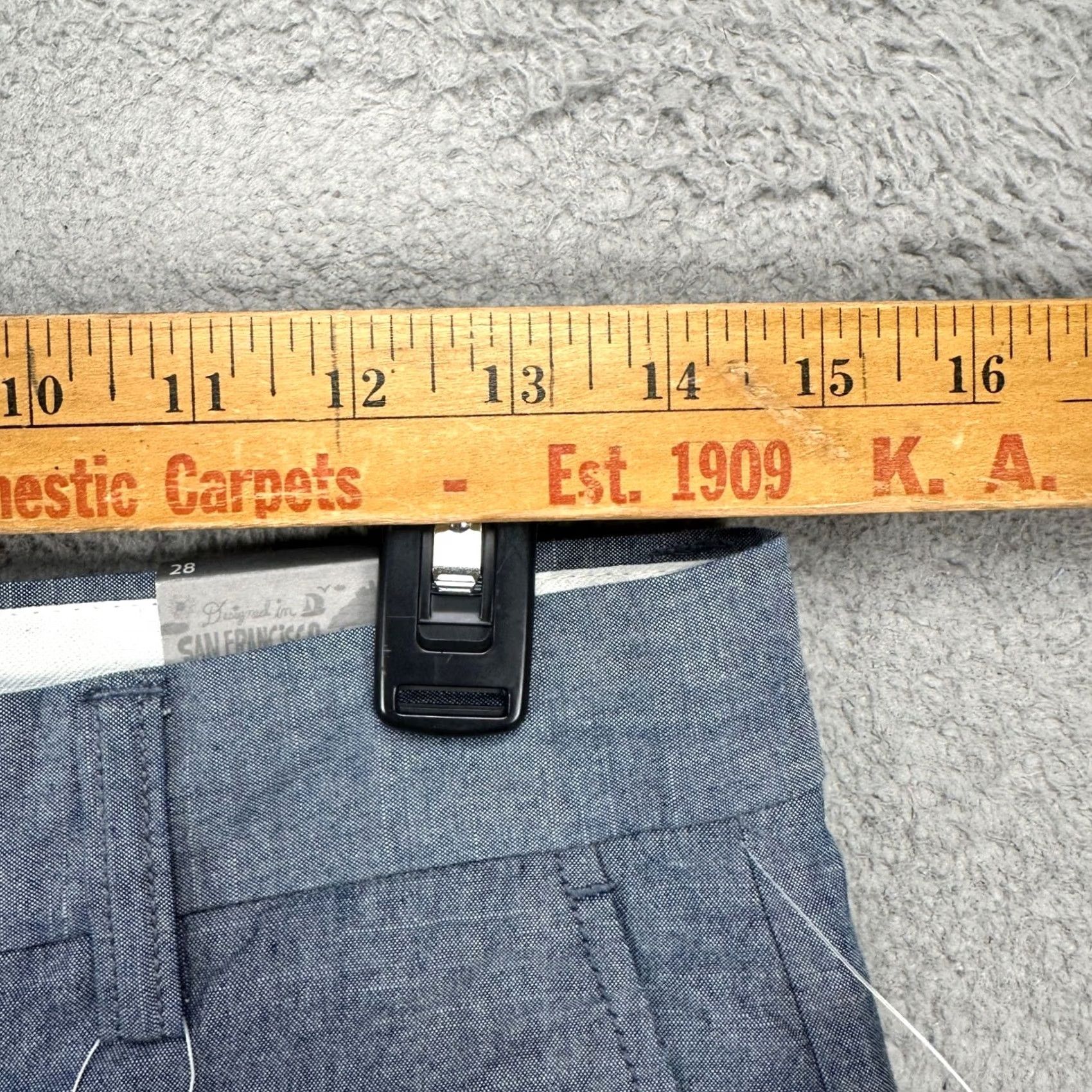 Old Navy Old Navy Built-In Flex Mens Ultimate Slim Shorts 28 Light Blue Khaki Pocket NEW Size US 28 / EU 44 - 5 Thumbnail