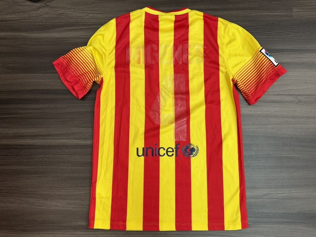 Nike Barcelona Migenes #4 2013/14 Away Soccer Football Jersey Size US S / EU 44-46 / 1 - 10 Thumbnail