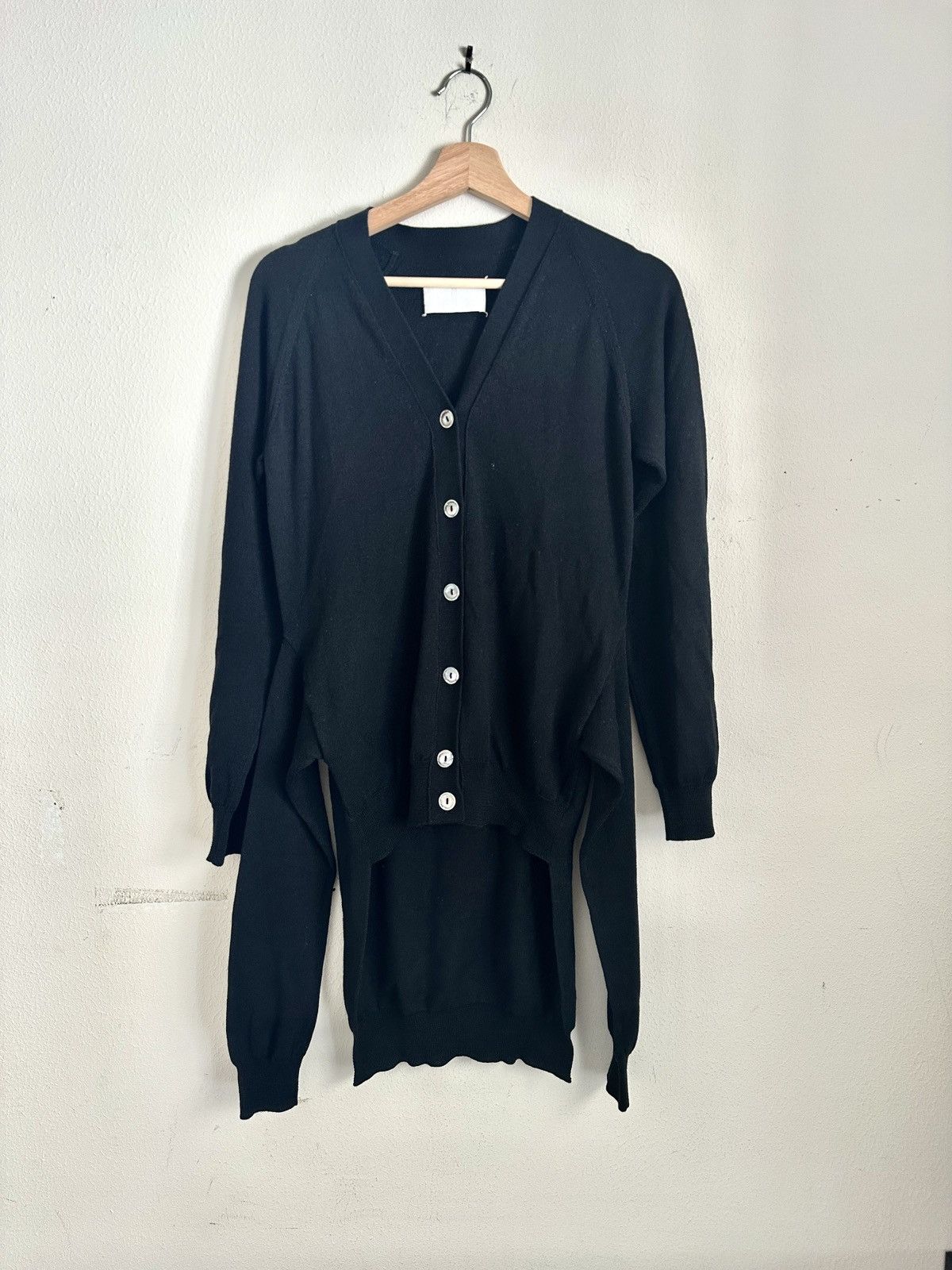 Maison Margiela AW07 Artisanal Four Arm Hunchback Wool Sweater Size US M / EU 48-50 / 2 - 1 Thumbnail
