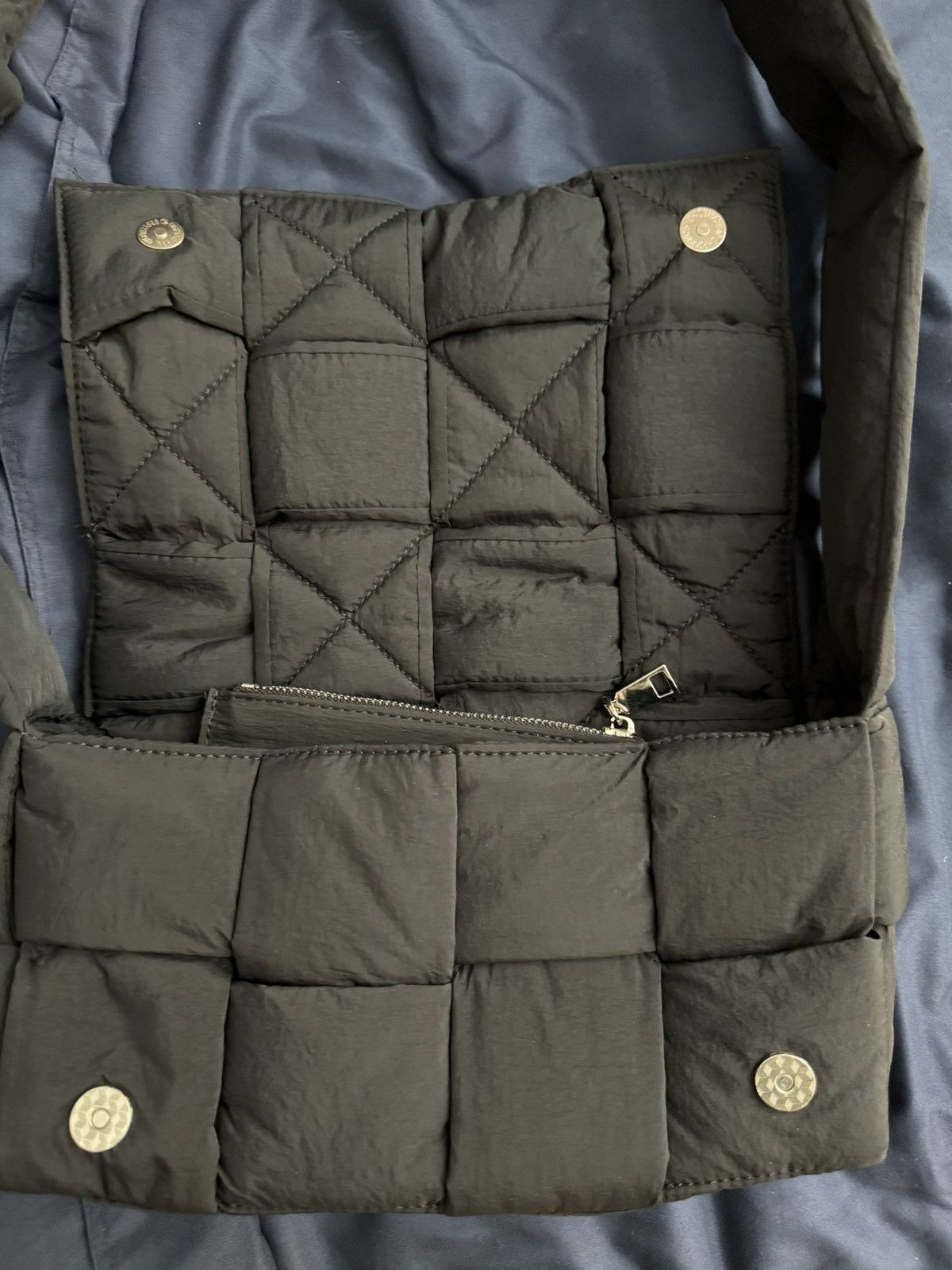 Vintage Puffy Crossbody Bag Size ONE SIZE - 3 Thumbnail