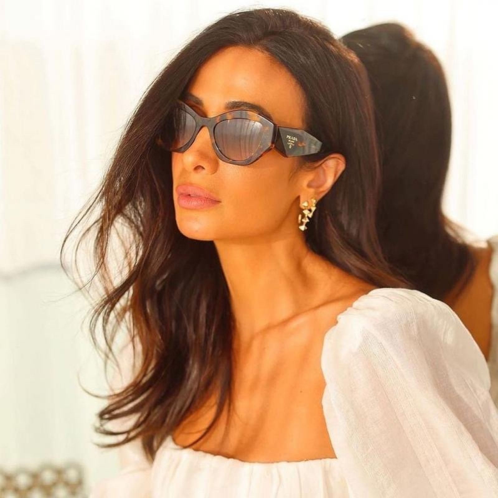 Women’s Prada retro tortoiseshell sunglasses made in Italy PRADA EYEWEAR Square-frame tortoiseshell acetate sunglasses  main image 4