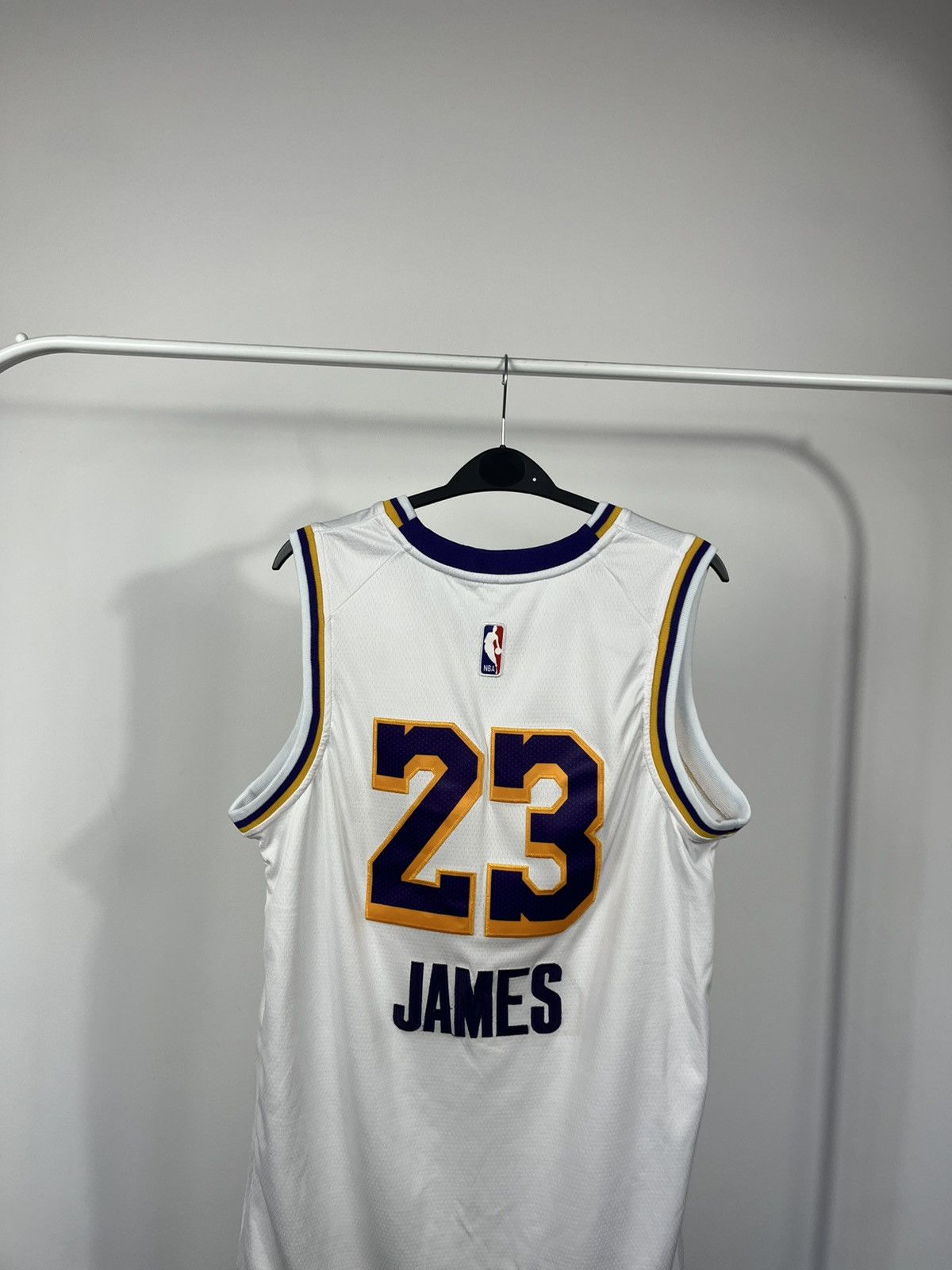 Nike Los Angeles Lakers #23 James White NBA Basketball Jersey Size US M / EU 48-50 / 2 - 8 Thumbnail