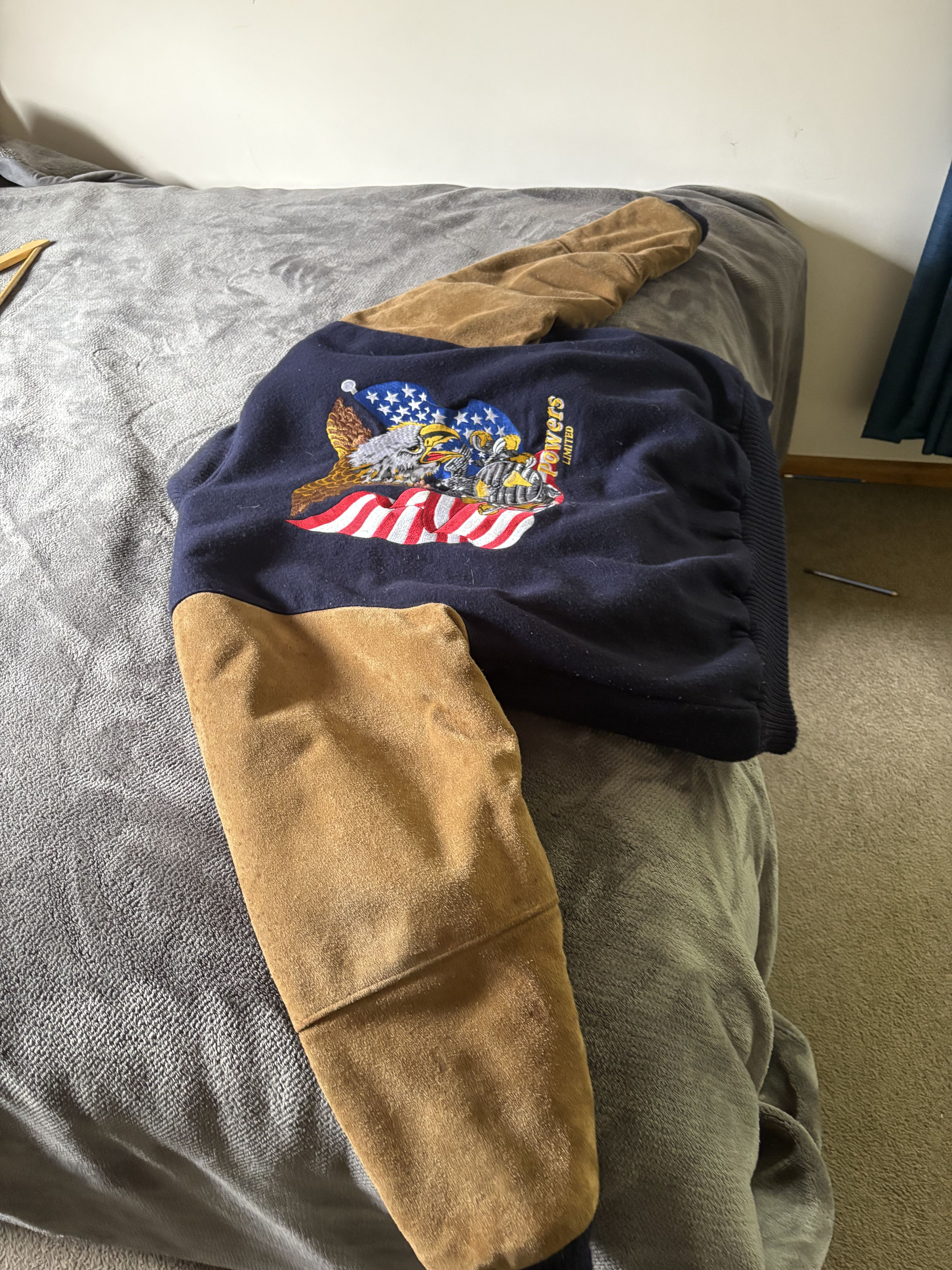 Powers Supply Powers authentic "American Eagle" Varsity jacket. Size US L / EU 52-54 / 3 - 4 Thumbnail