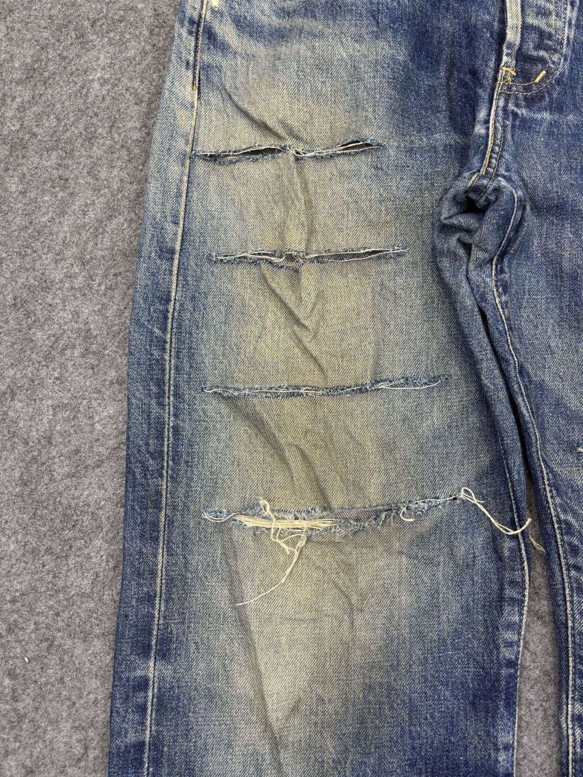 Levi's 💥Thrashed💥90s Levis 503B Big E Selvedge Thrashed Denim Size US 33 - 6 Thumbnail