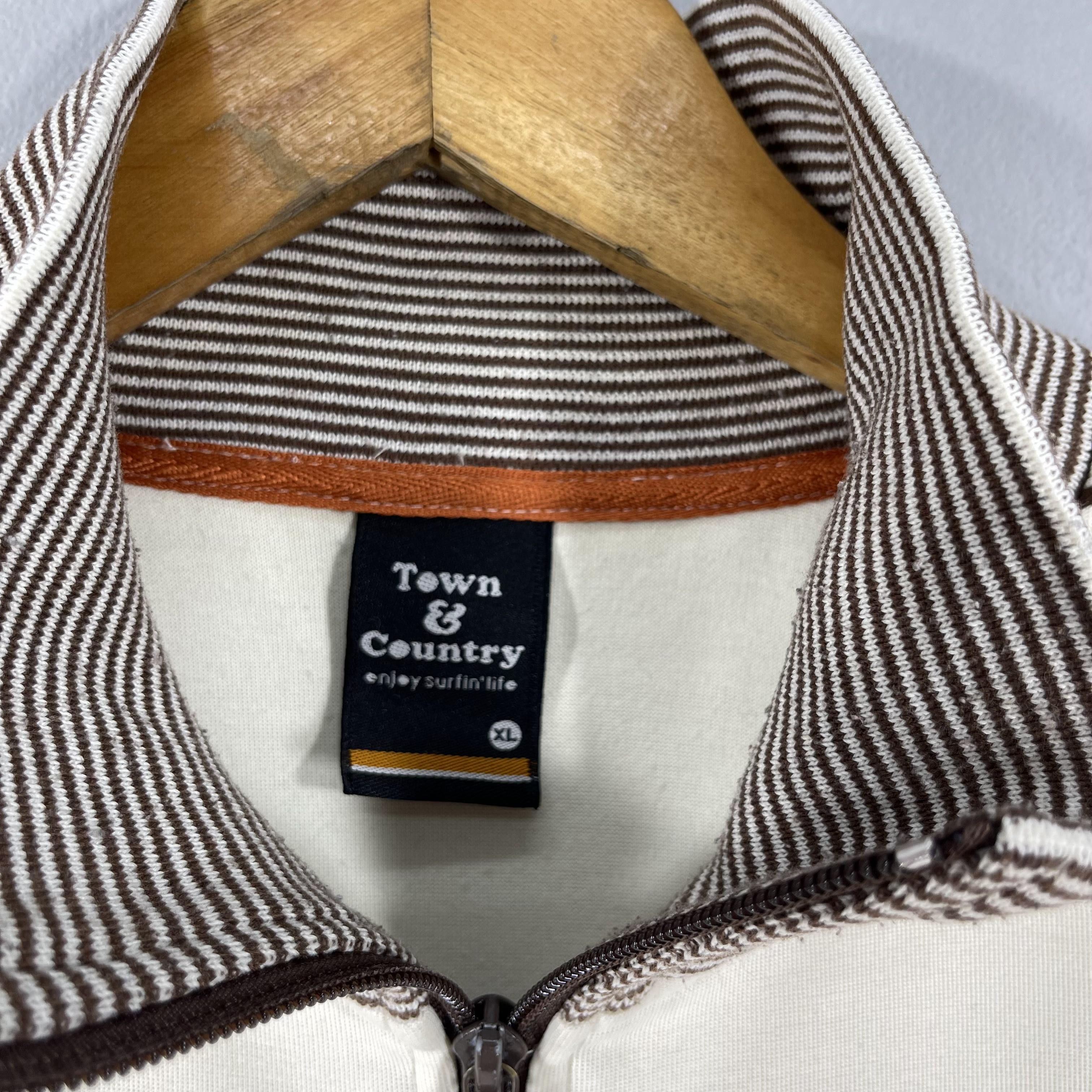 Japanese Brand Vintage T&C Surf Boarding Pipeline Aloha Zipper Sweater Size US L / EU 52-54 / 3 - 6 Thumbnail
